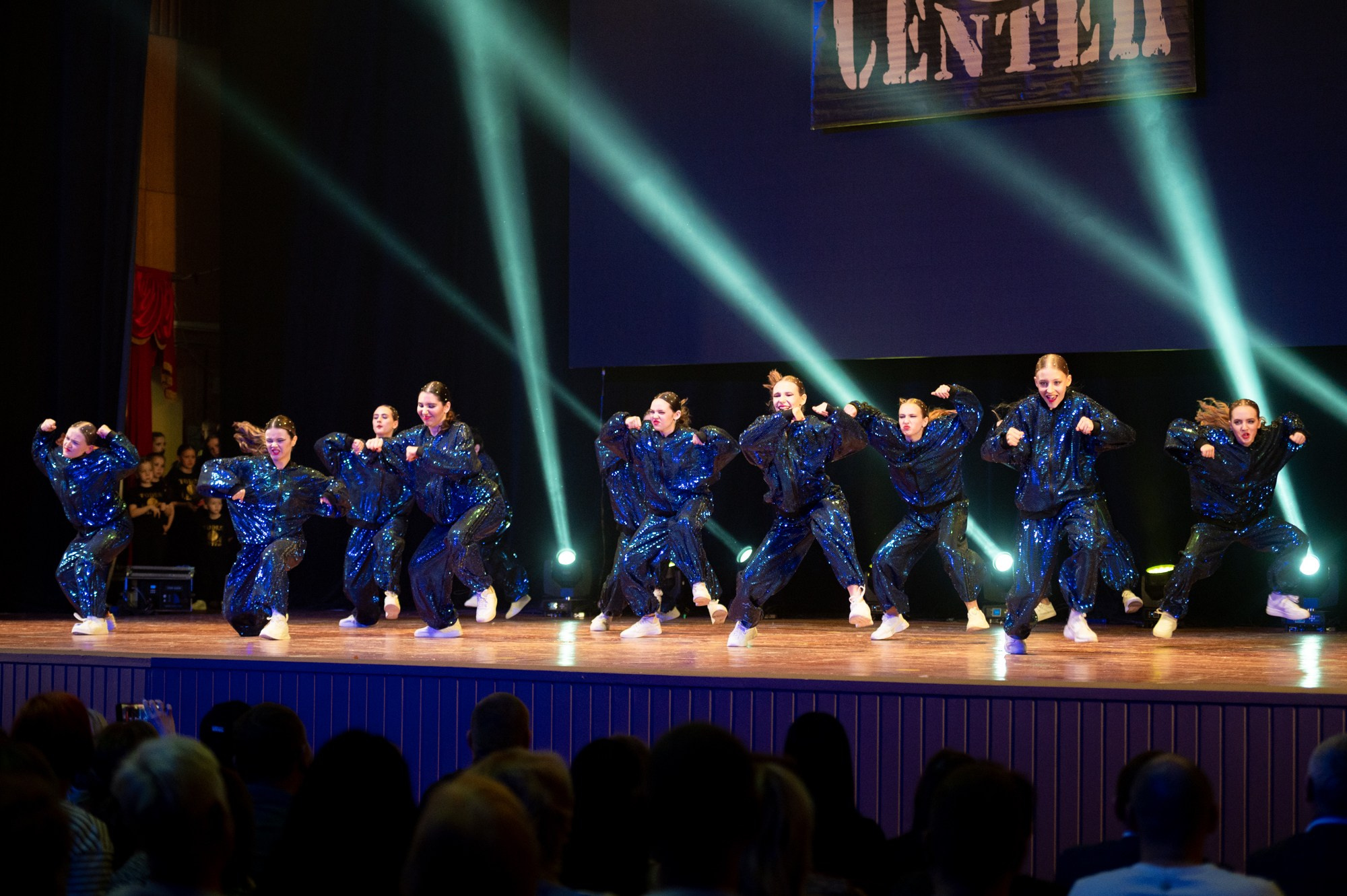 Todes. Студия танца Аллы Духовой. Сайт фотографа Данилы Пащенко