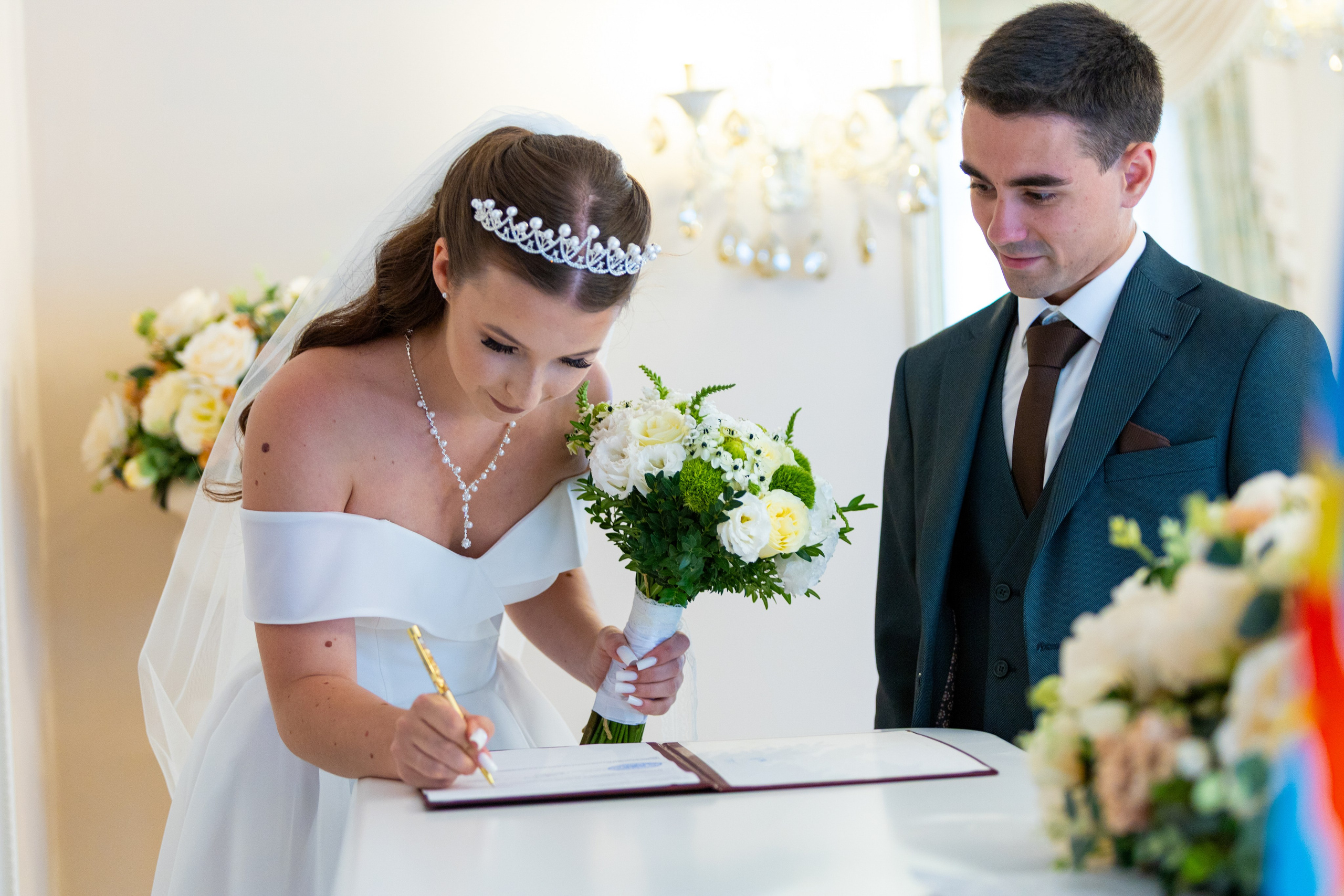 ЗАГС Роман и Валерия. Репортажный фотограф Анапа