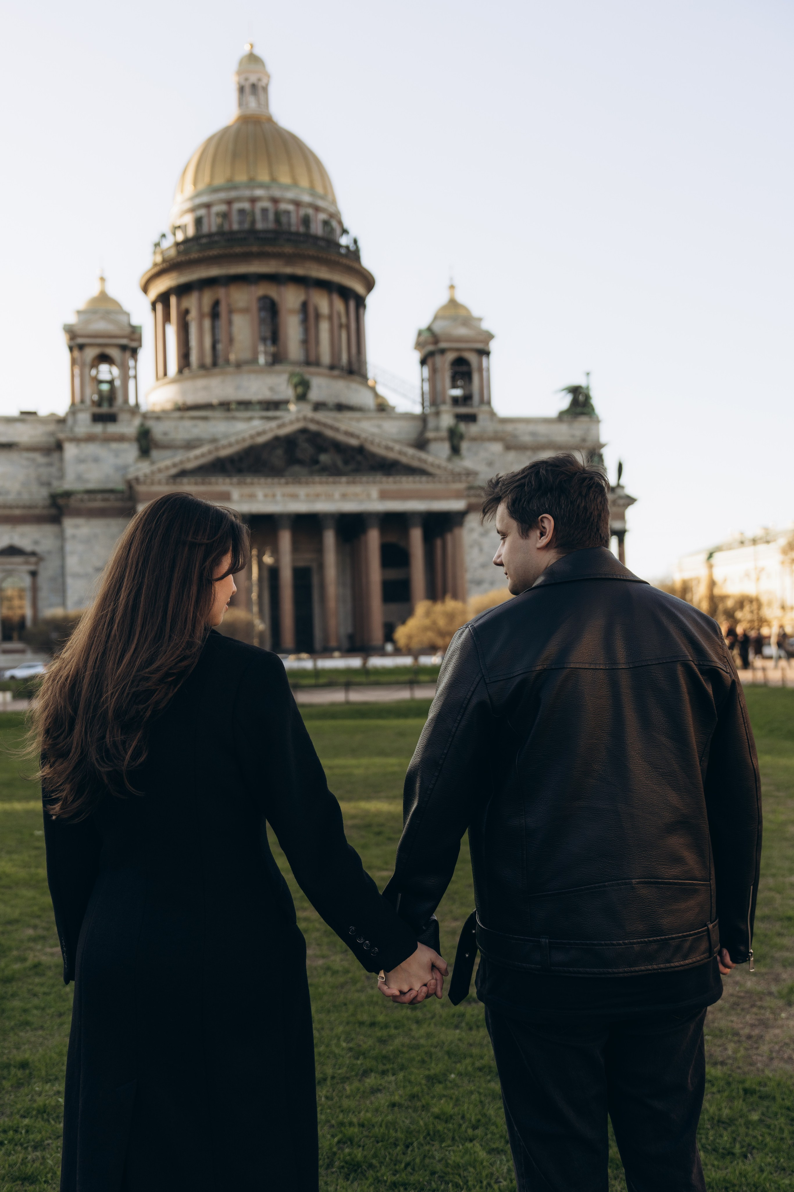 Лавстори прогулка в Санкт-Петербурге. Свадебный фотограф в Москве Анна Полушина