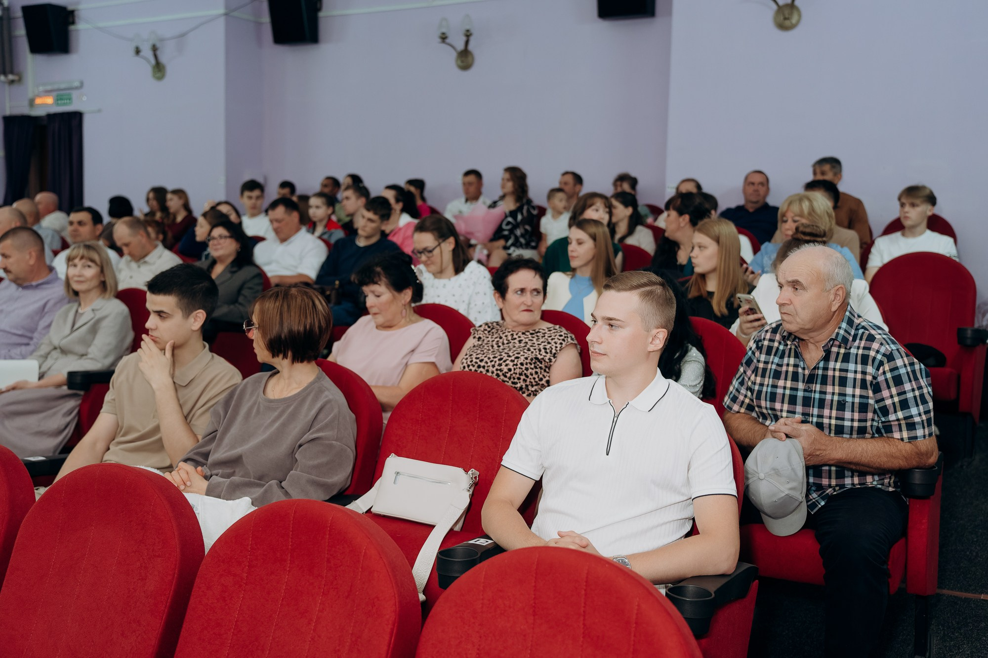 Фотосъемка школьного выпускного для 11 класса. Свадебный и репортажный фотограф в Ярославле Евгений Сальников
