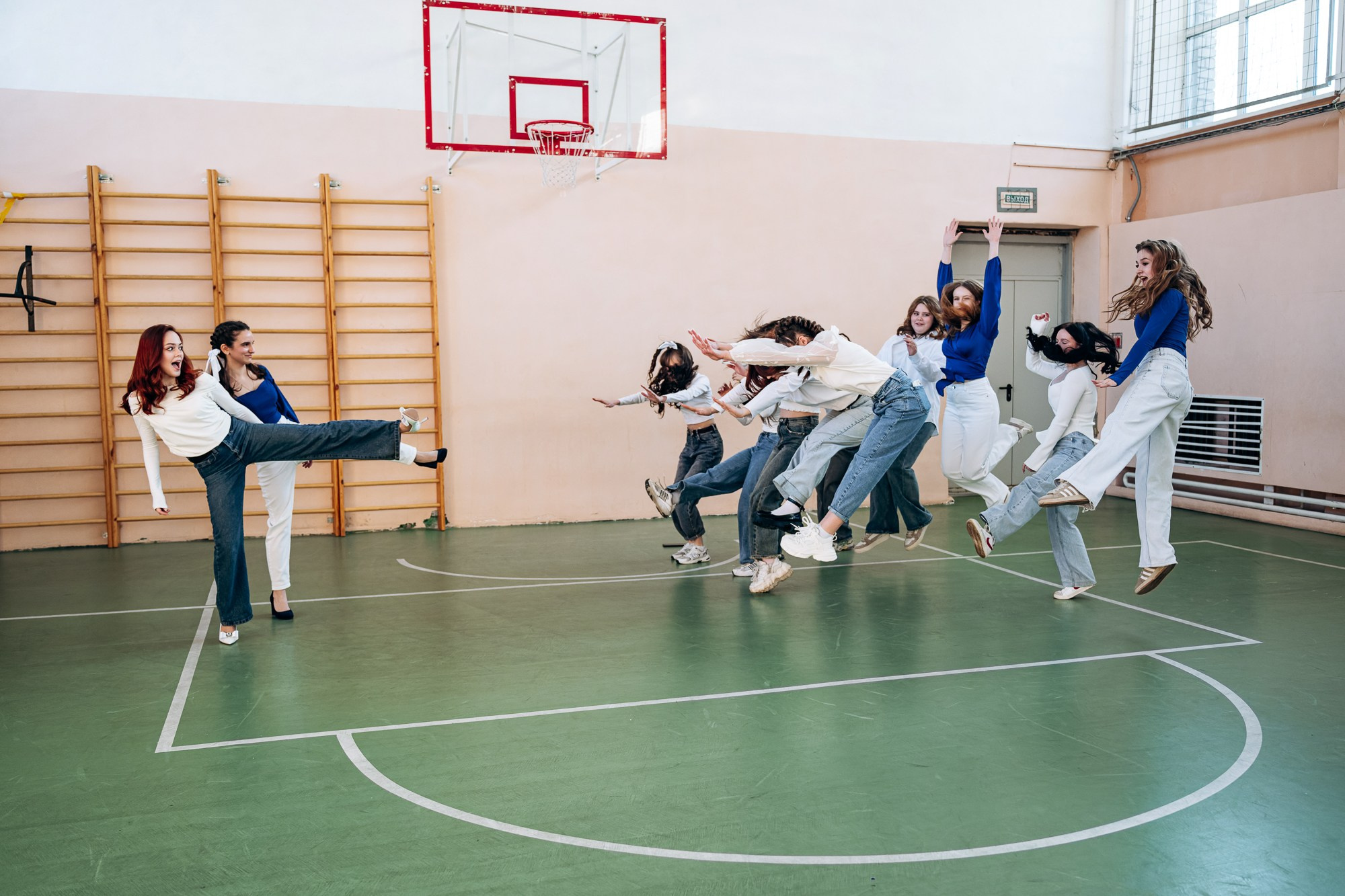 Фотосессия учеников 11 класса в школе. Свадебный и репортажный фотограф в Ярославле Евгений Сальников