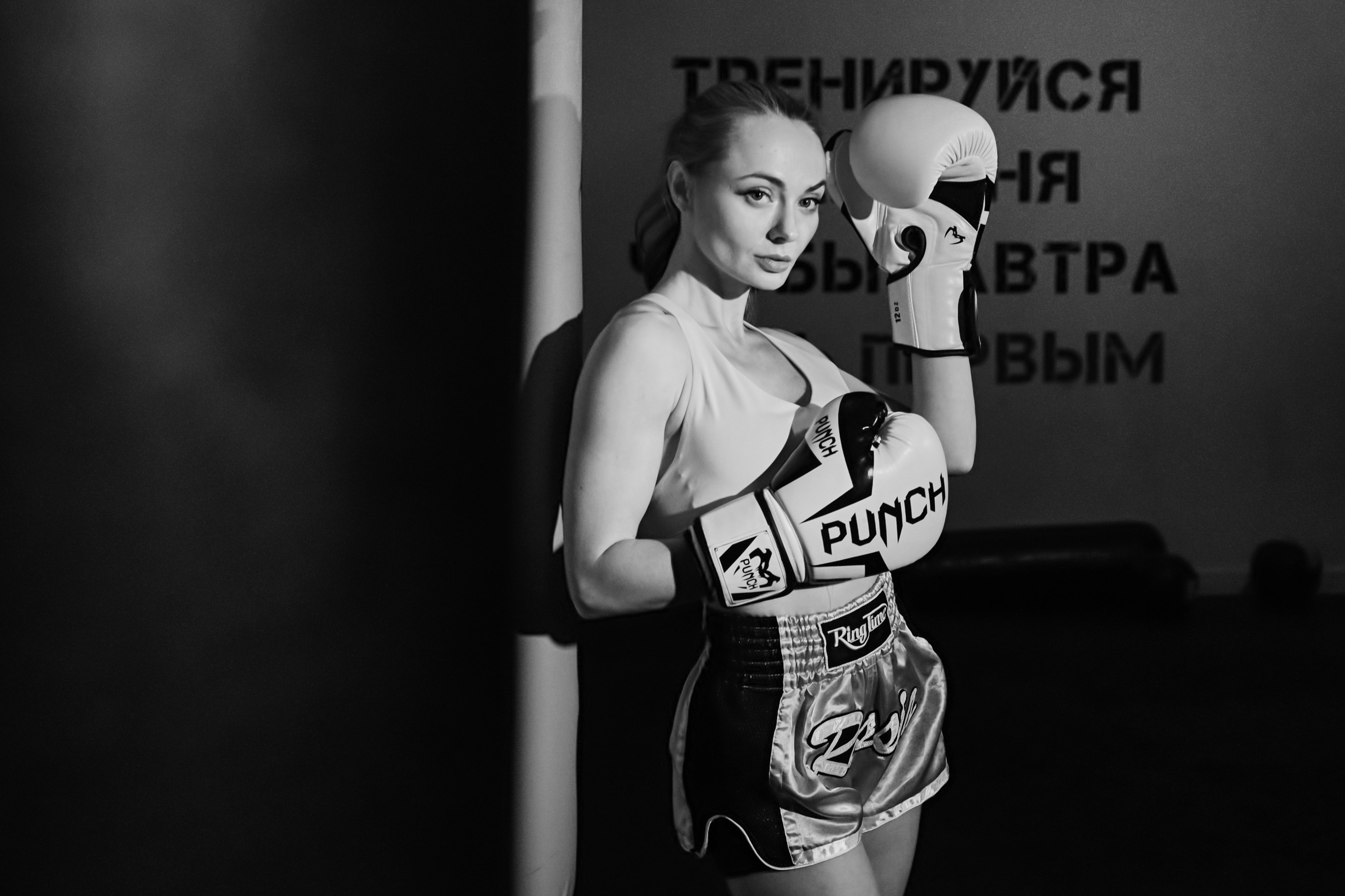 В клубе Самурай. Репортажный Фотограф во Владивостоке и России Осипчук Дмитрий