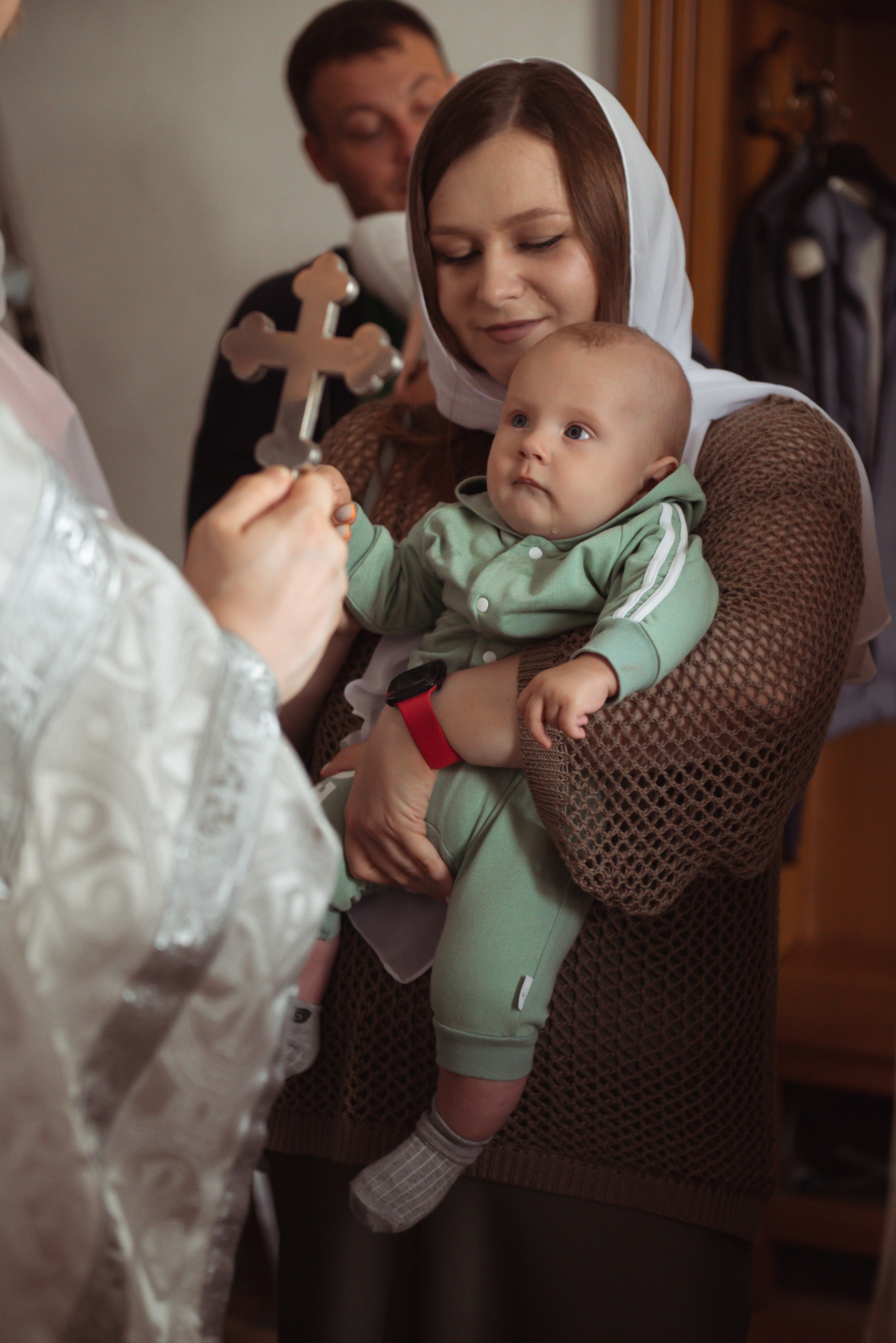 Крещение Максима. Фотограф Москва Настя Профотовна. Репортажные, свадебные и контент фотосессии