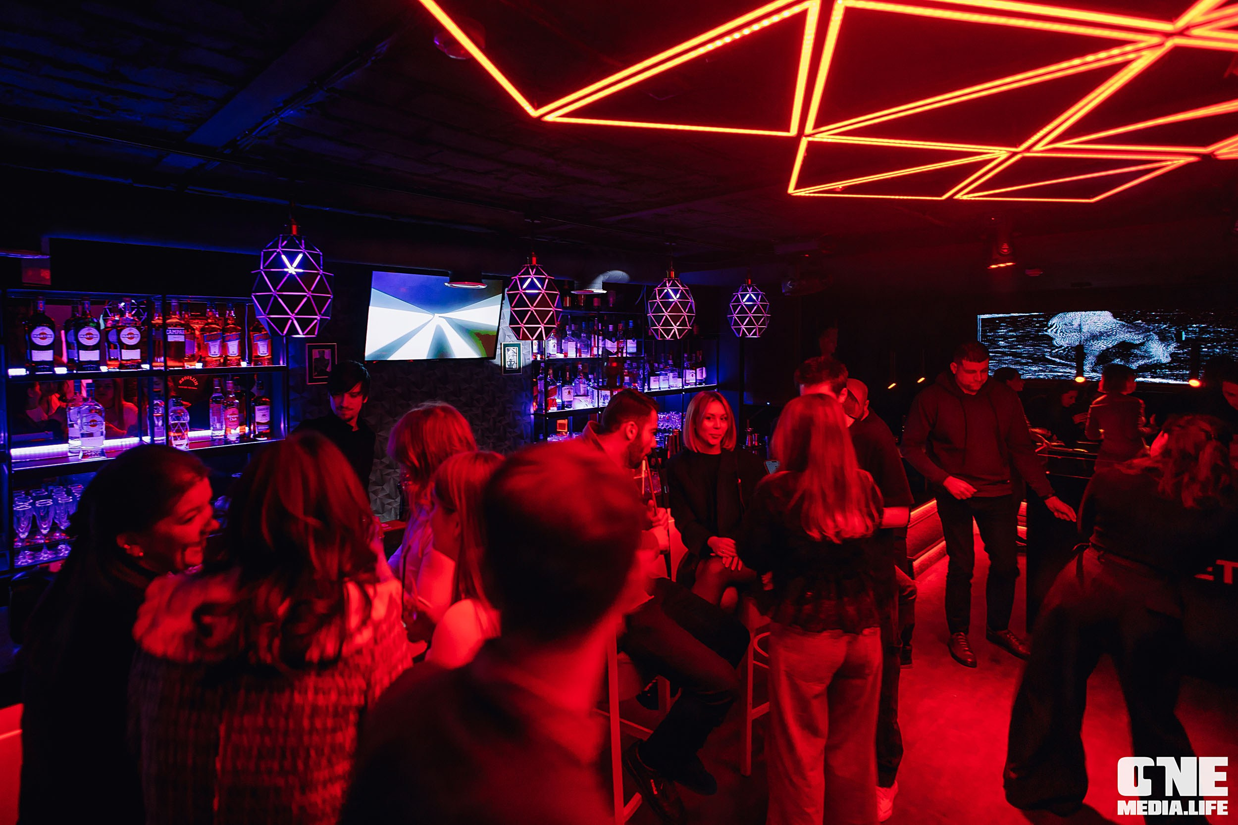 Фоторепортаж из бара Secret. One Media Life: фоторепортажи, фотоотчеты с мероприятий и заведений