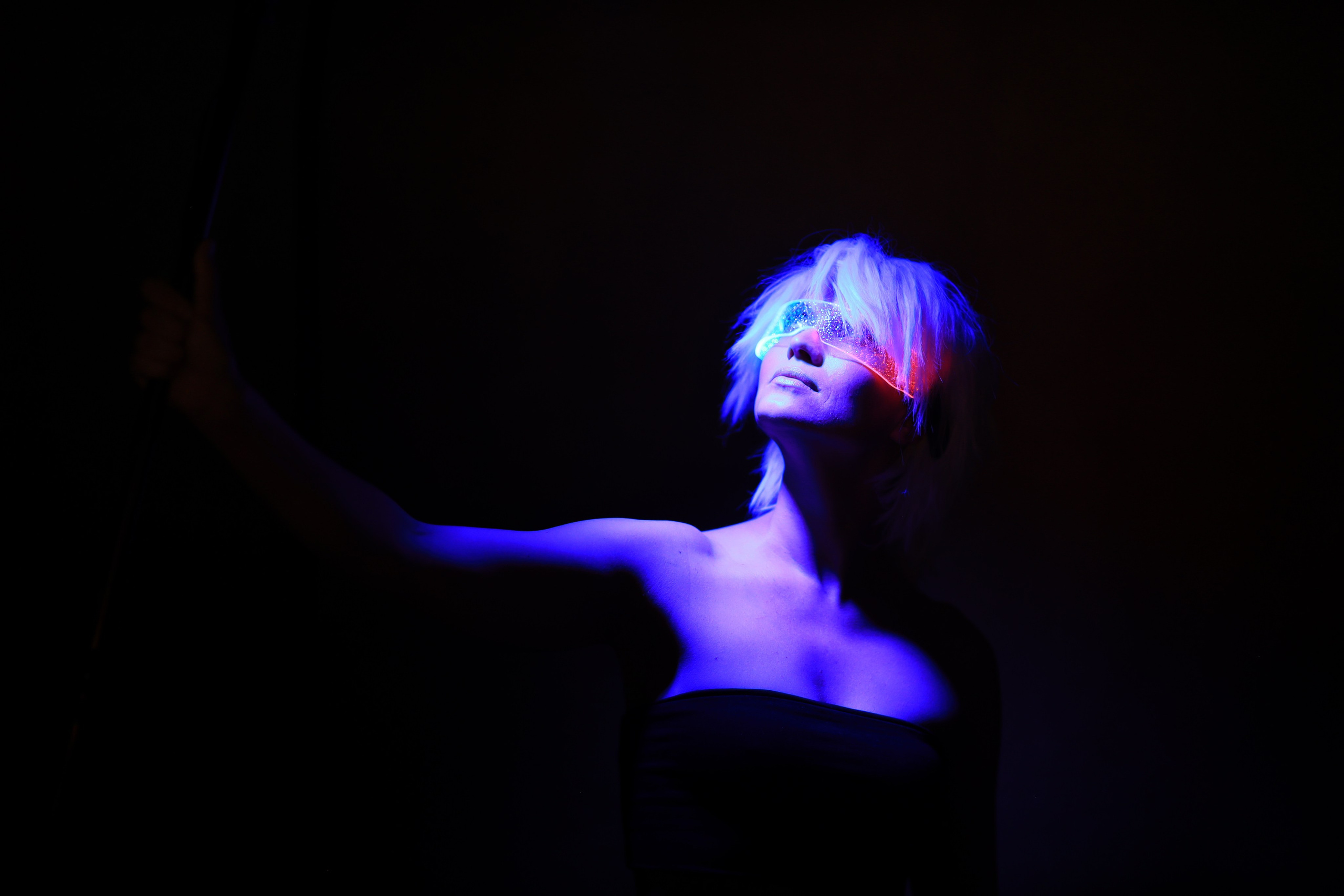 Неон и дым. Съемка в студии под ваш запрос, студийные съемки, фотографии архитектурных объектов — Александр Евстигнеев — фотограф Москва