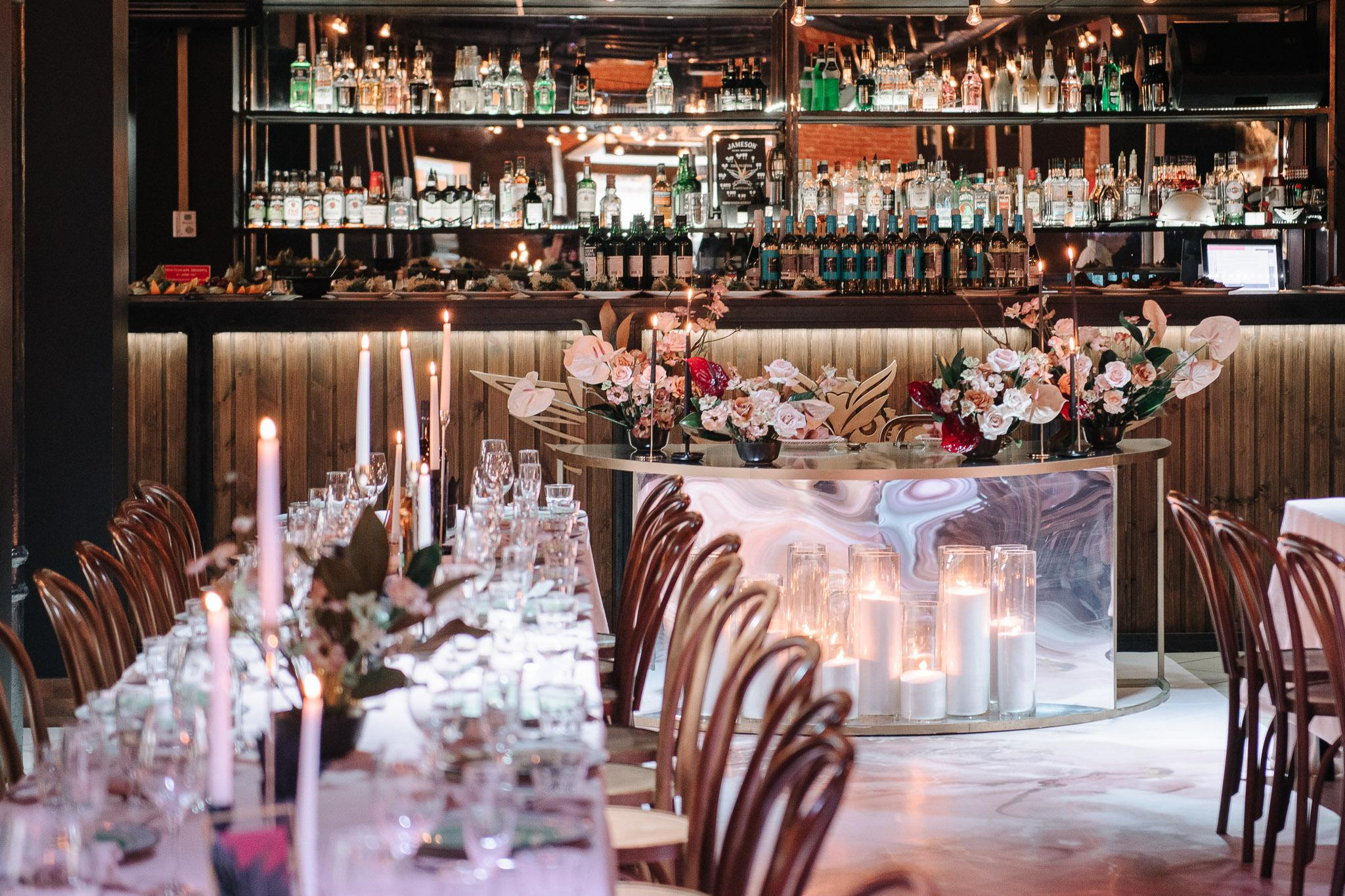 Свадебный декор от Ежевики в ресторане Loft. Фотограф Валерия Голубева (Миронова)