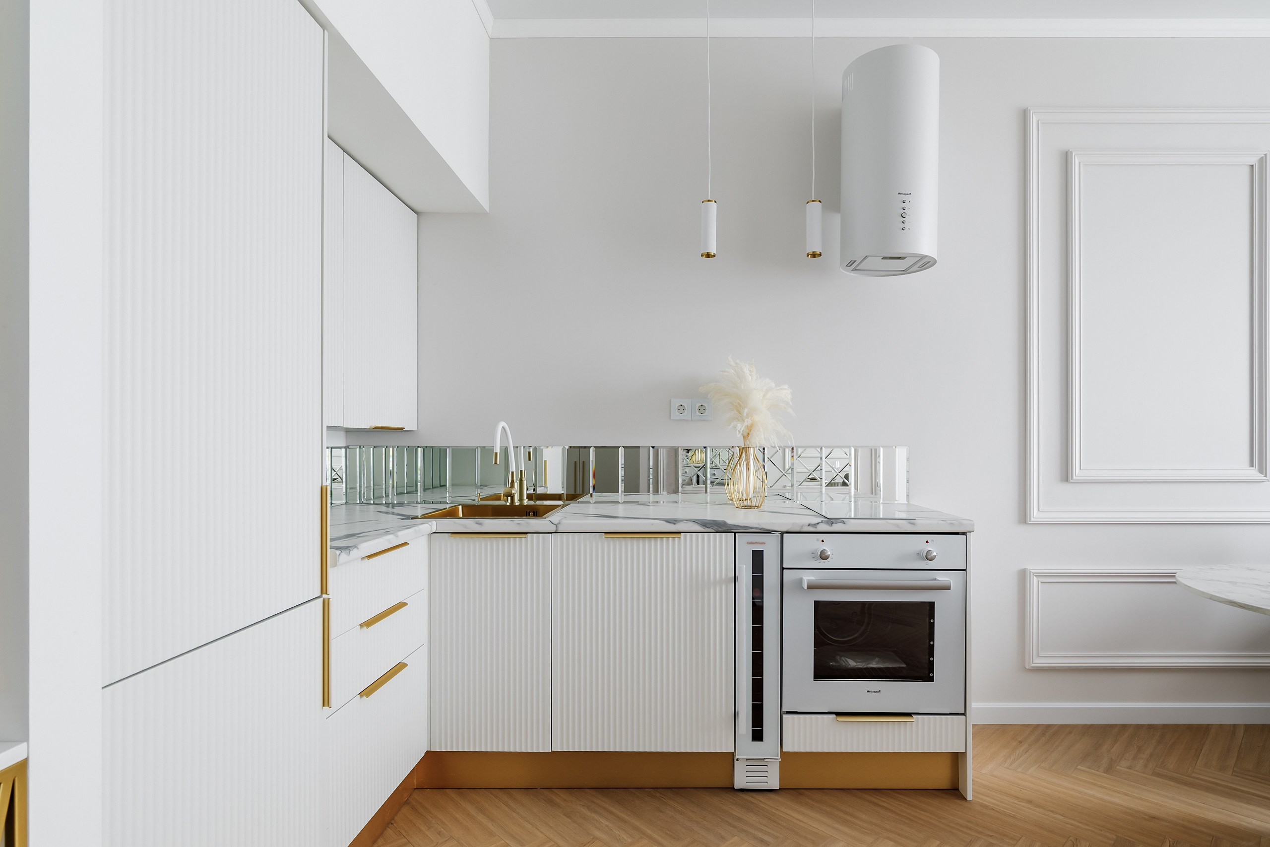 Квартира в светлых тонах для продажи в ЖК Кутузов Град 2