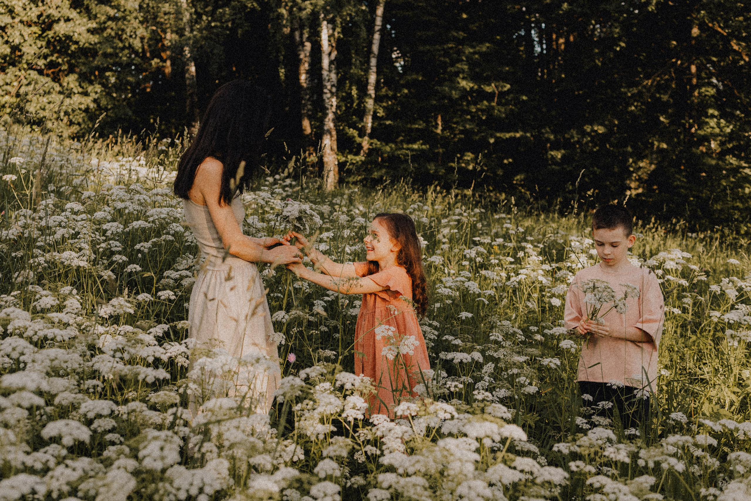 Илья, Катя, Ваня и Соня. Семейный фотограф Москва