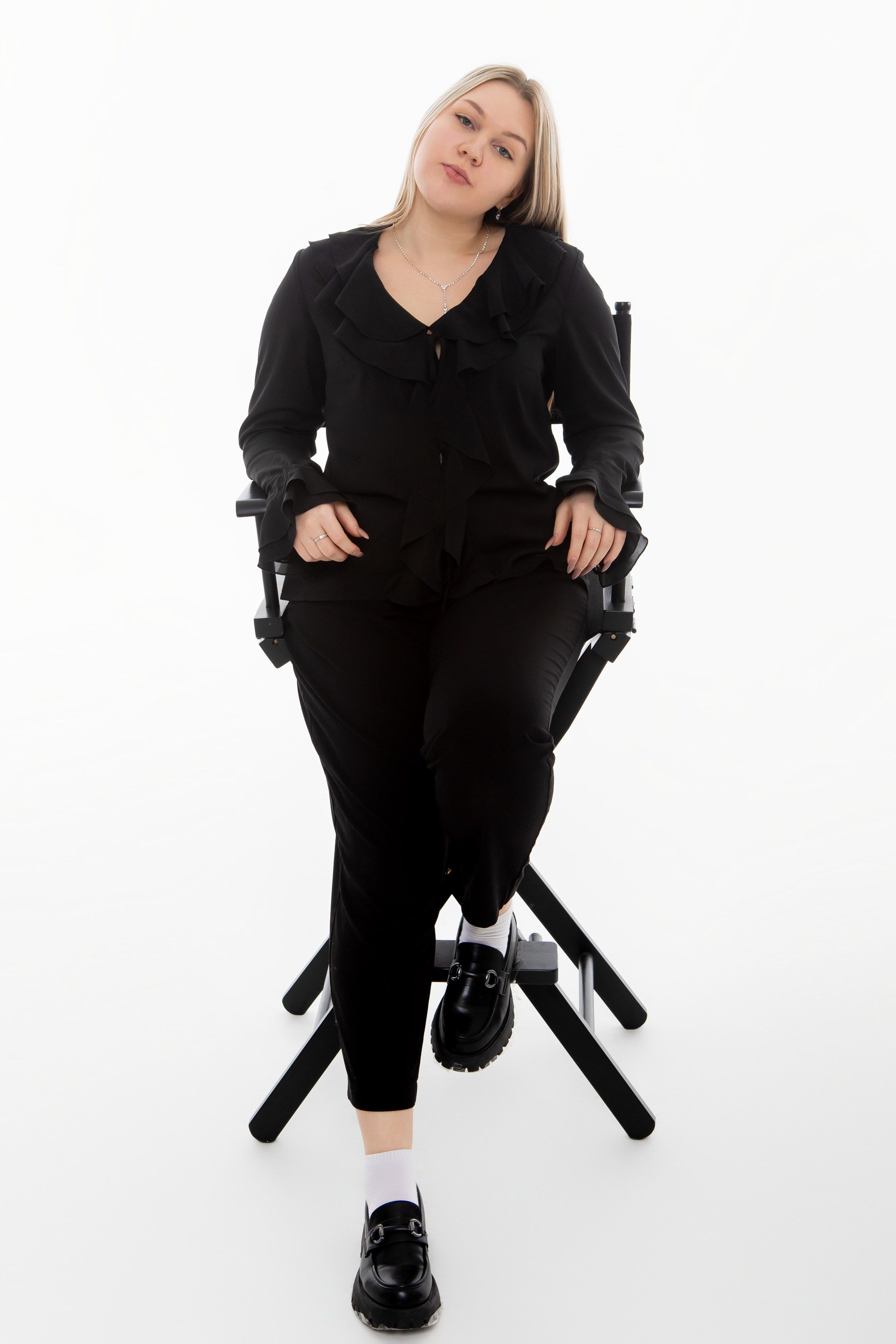 Студия Гимназия 12 11 А 2024 г. Свадебный и портретный Фотограф в Липецке Дмитрий Котюков