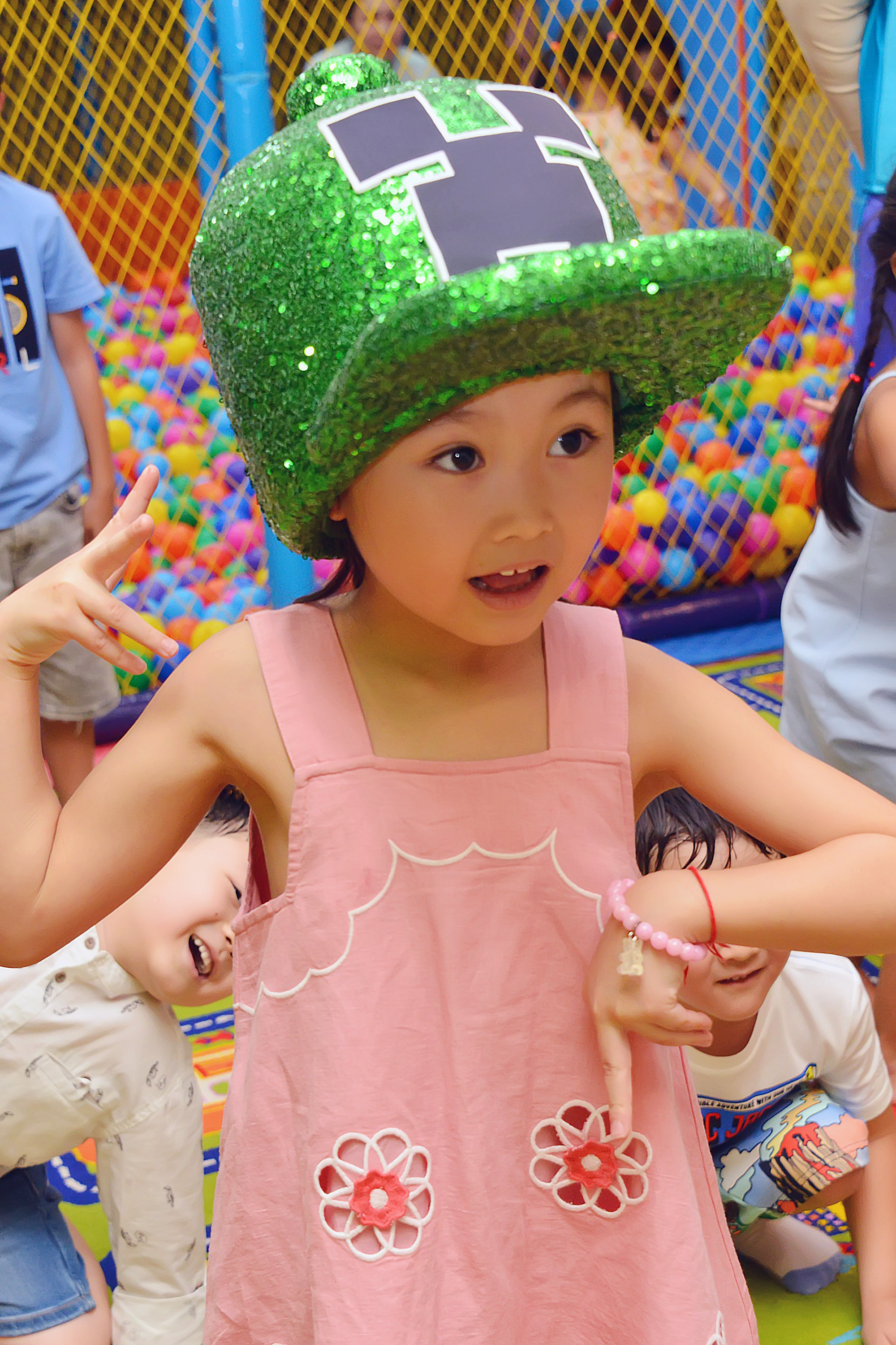 Дети-4 (Асхат-6 лет). Фотосъёмка. Фотограф Сергей Авдеев-семейный и детский фотограф в Алматы