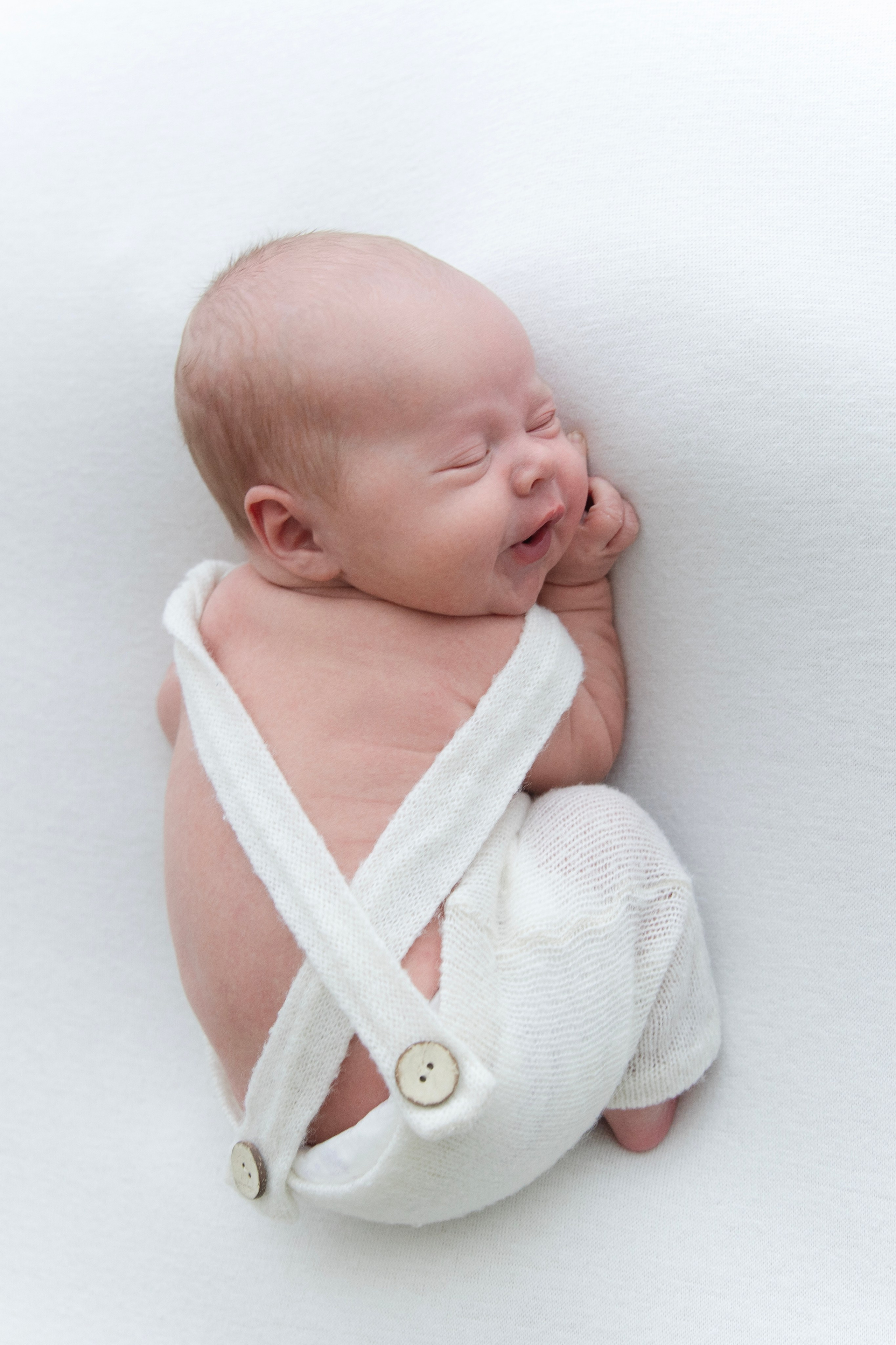 «съемка новорожденного с братом» «студийная съемка малышей». Фотограф новорожденных, детский фотограф  Москва.Семейная съемка Москва. Семенова Анна