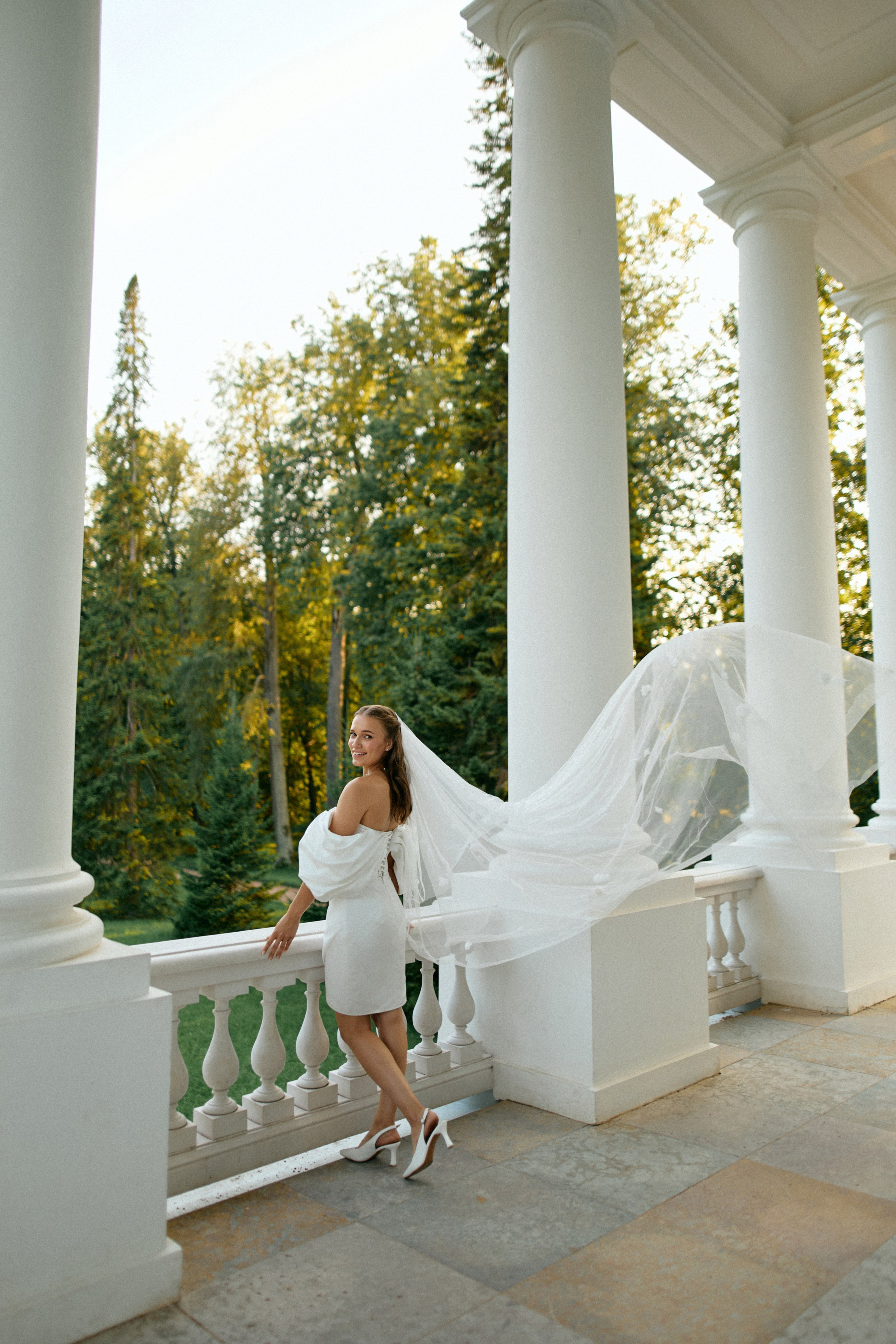 Александр & Варвара. Сестры Карабаза. Фотографы и ретушеры в Москве и Санкт-Петербурге