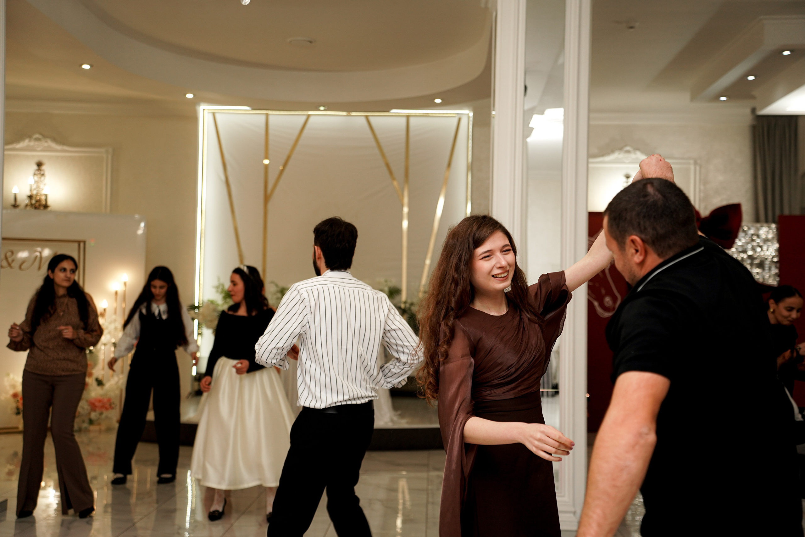 Сватовство. Свадебный фотограф в Ростове-на-Дону. Таинство Крещения и Венчания, семейные фотосессии. Алёна Чёботова