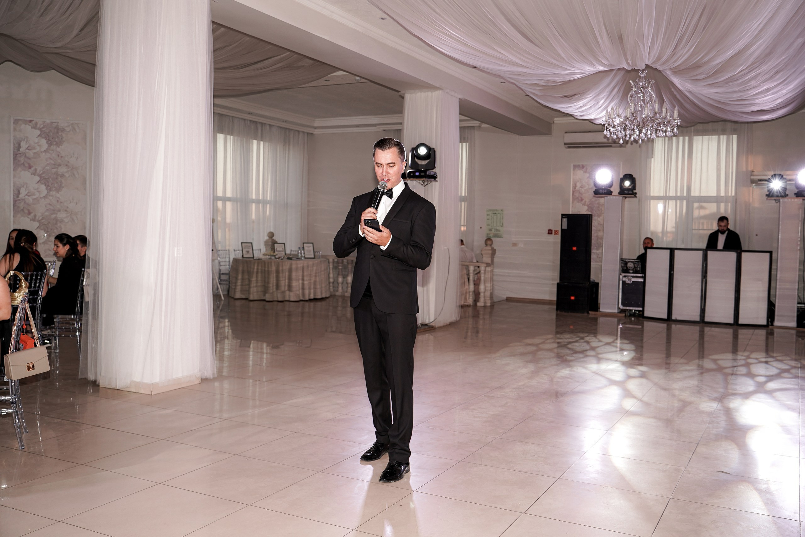 Свадьба «Полный день. Premium». Даниил и Алёна. Фотосессия в Ростове-на-Дону. Свадебный фотограф в Ростове-на-Дону. Таинство Крещения и Венчания, семейные фотосессии. Алёна Чёботова