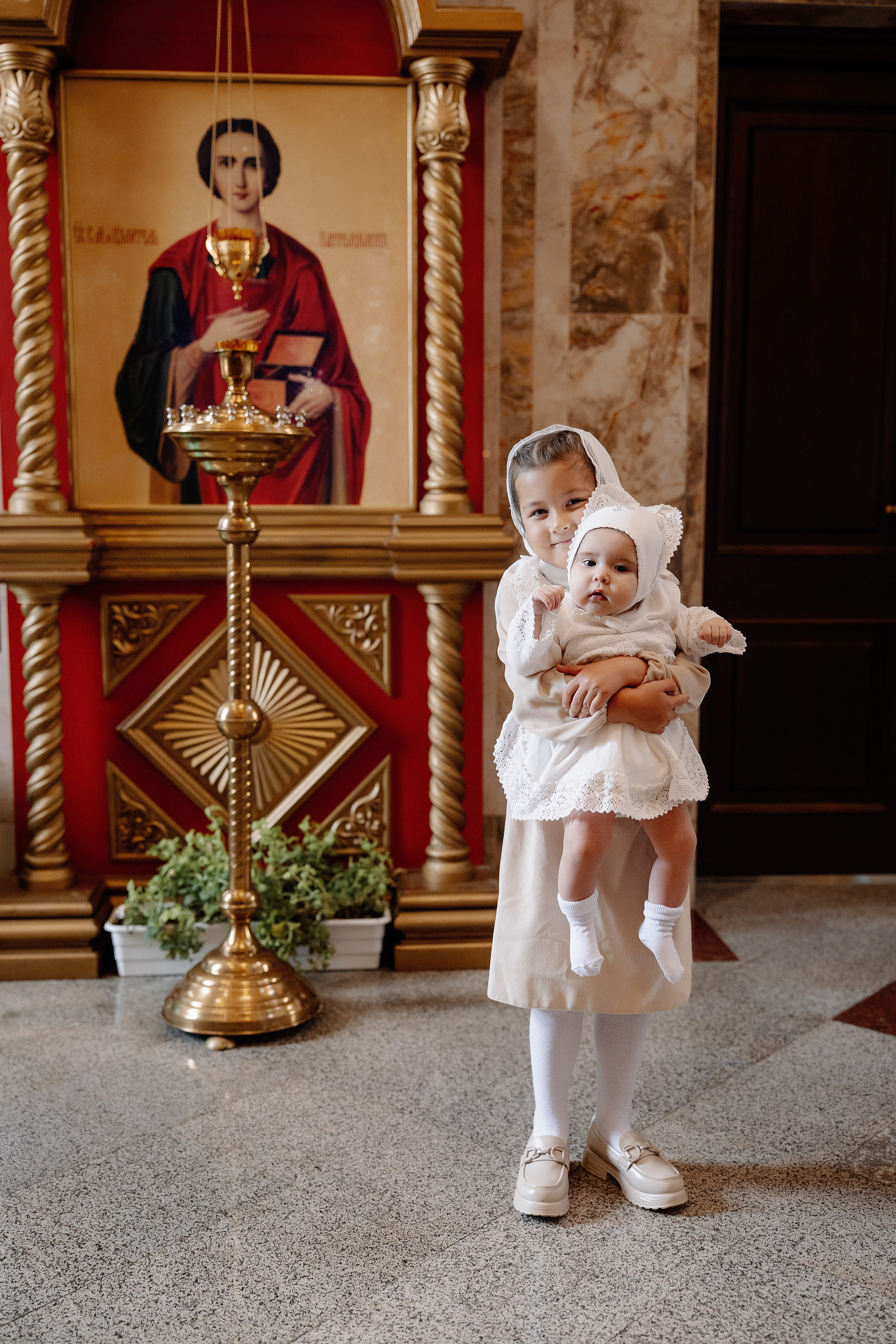 Таинство крещения Снежаны. Фотограф на Крещение и Венчание в Красноярске Рамазанова Юлия