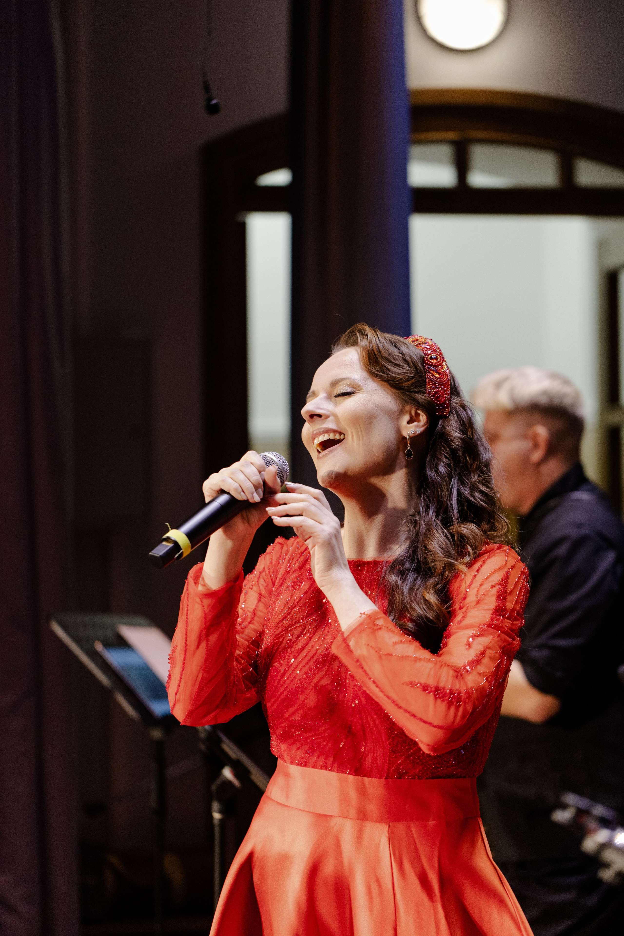 Сольный концерт 4.10. СУРОВЦЕВА project. Эстрадно-народный кавер-бэнд