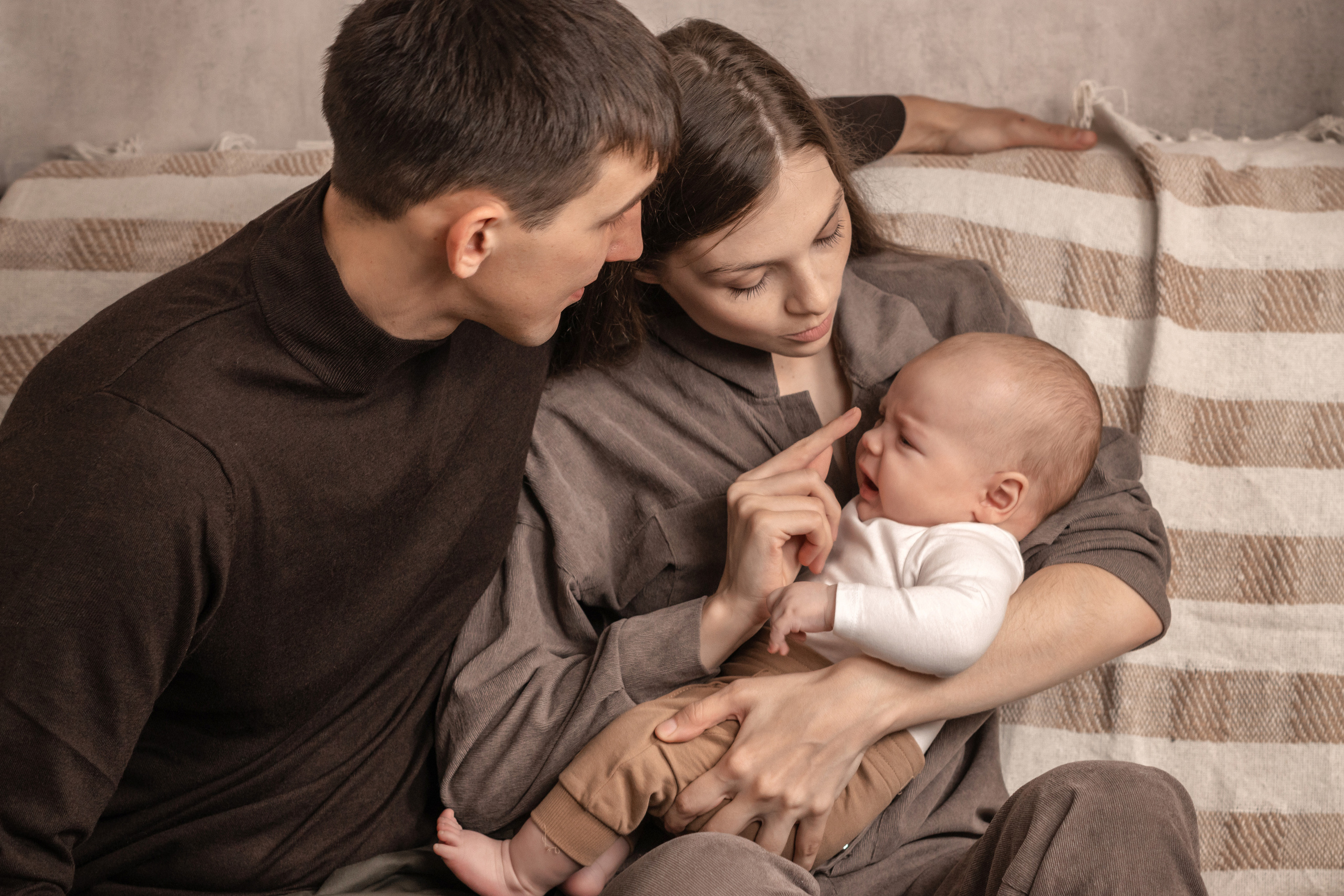 Екатерина+Денис=Тимур (Семейная фотосессия дома). Фотограф Марина Семенова г. Владивосток