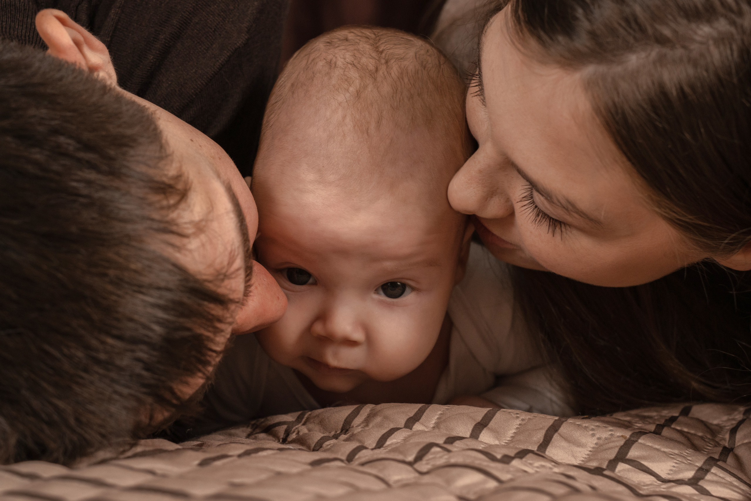 Екатерина+Денис=Тимур (Семейная фотосессия дома). Фотограф Марина Семенова г. Владивосток