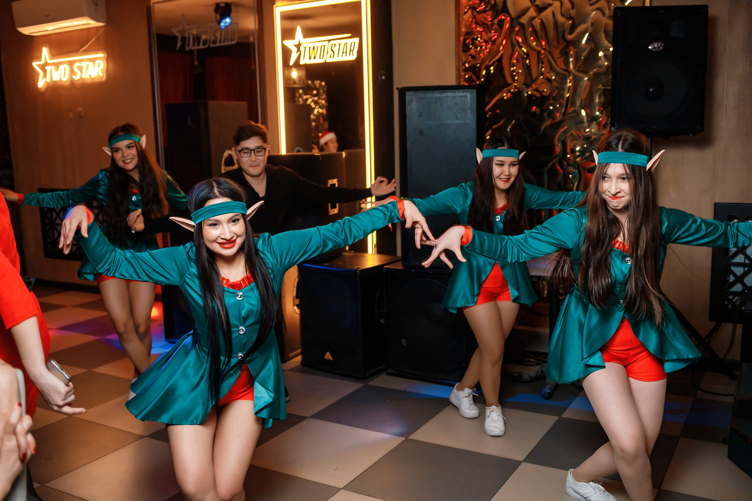 Two Star. Кипятком Павлодар