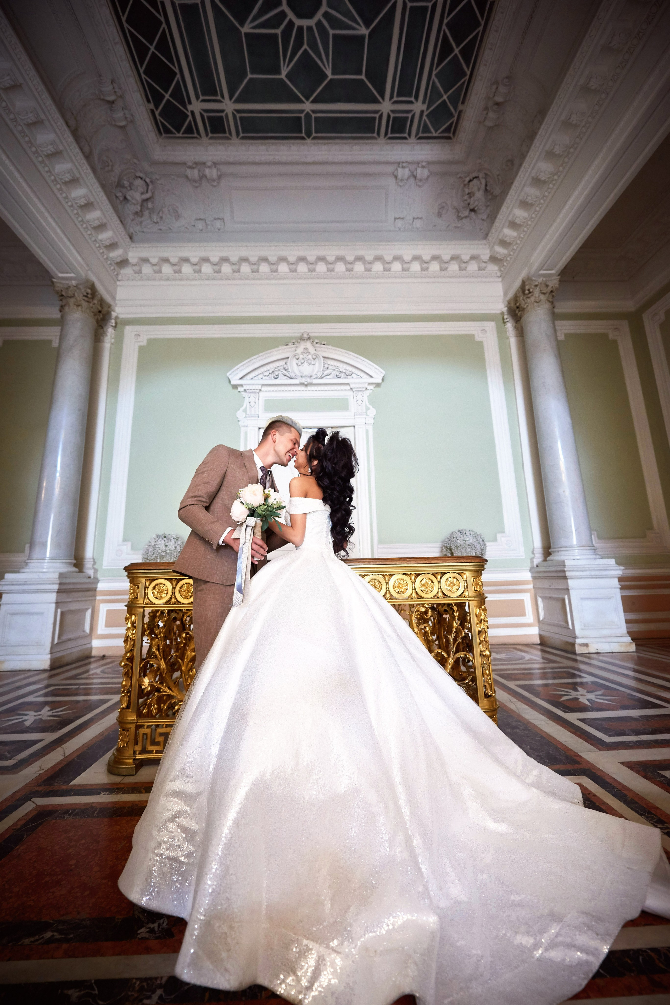 Михаил и Анна (Первый Дворец Бракосочетания России на Английской набережной 28). Портретный, семейный и свадебный фотограф в Санкт-Петербурге и в Пушкине Ширяев Денис