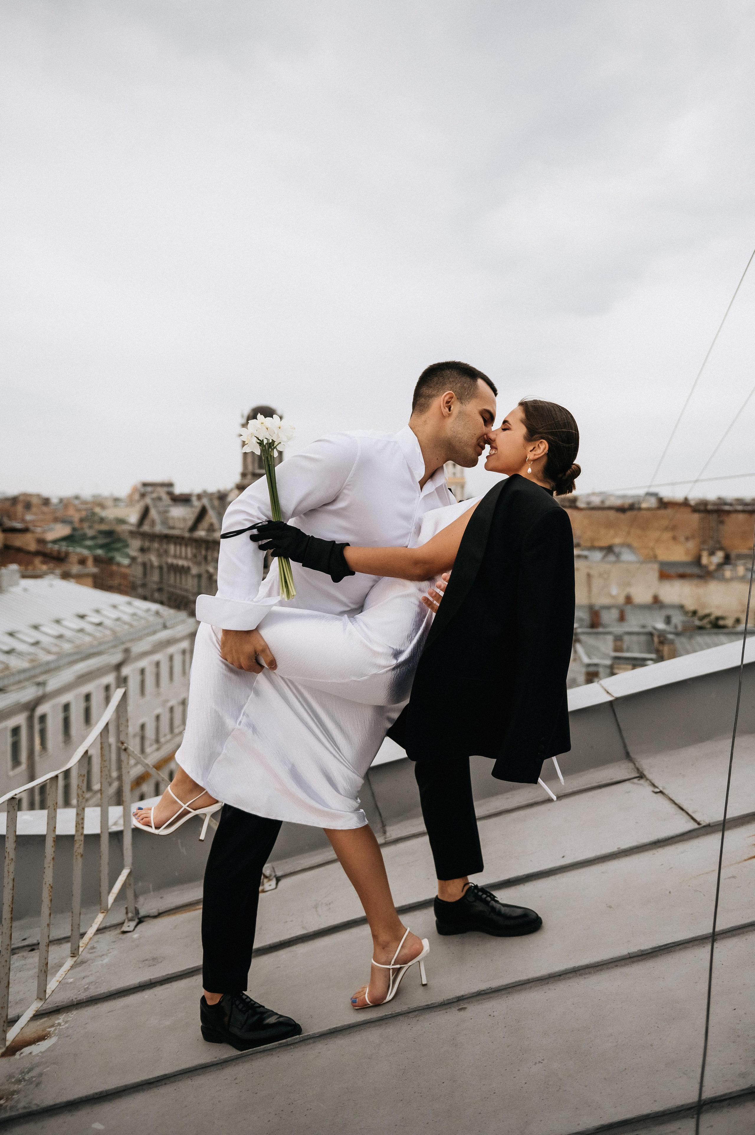 Свадьба на крыше в Питере. Главная