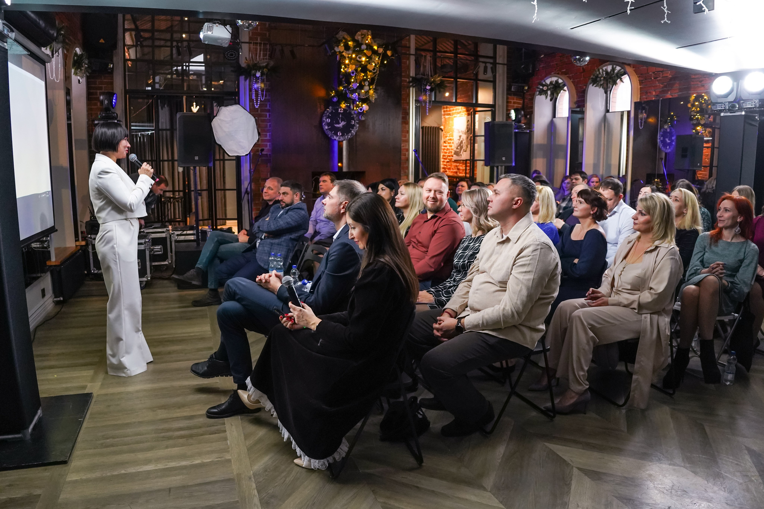 Конференция. Фотограф Надежда Жемкова. Фотосъёмка, ретушь, фотомонтаж для вас и вашего бизнеса