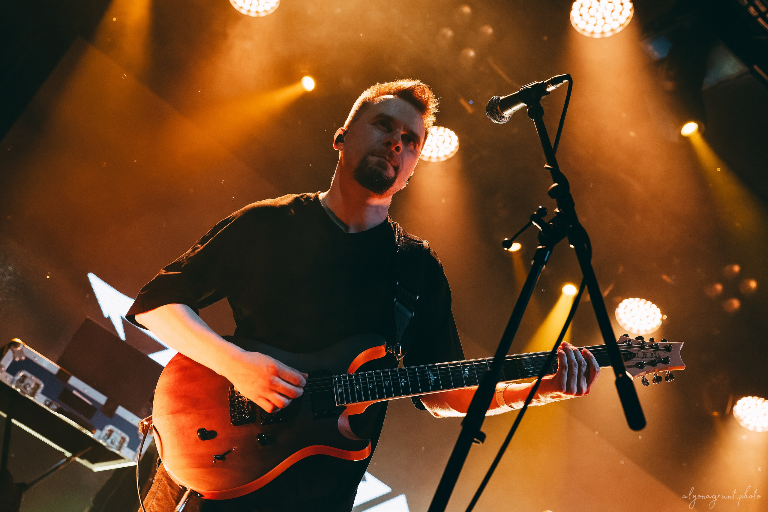 Таймсквер, фоторепортаж, СПБ, Космонавт, 14.11.2025. Алена Адрианова: фотограф в Санкт-Петербурге