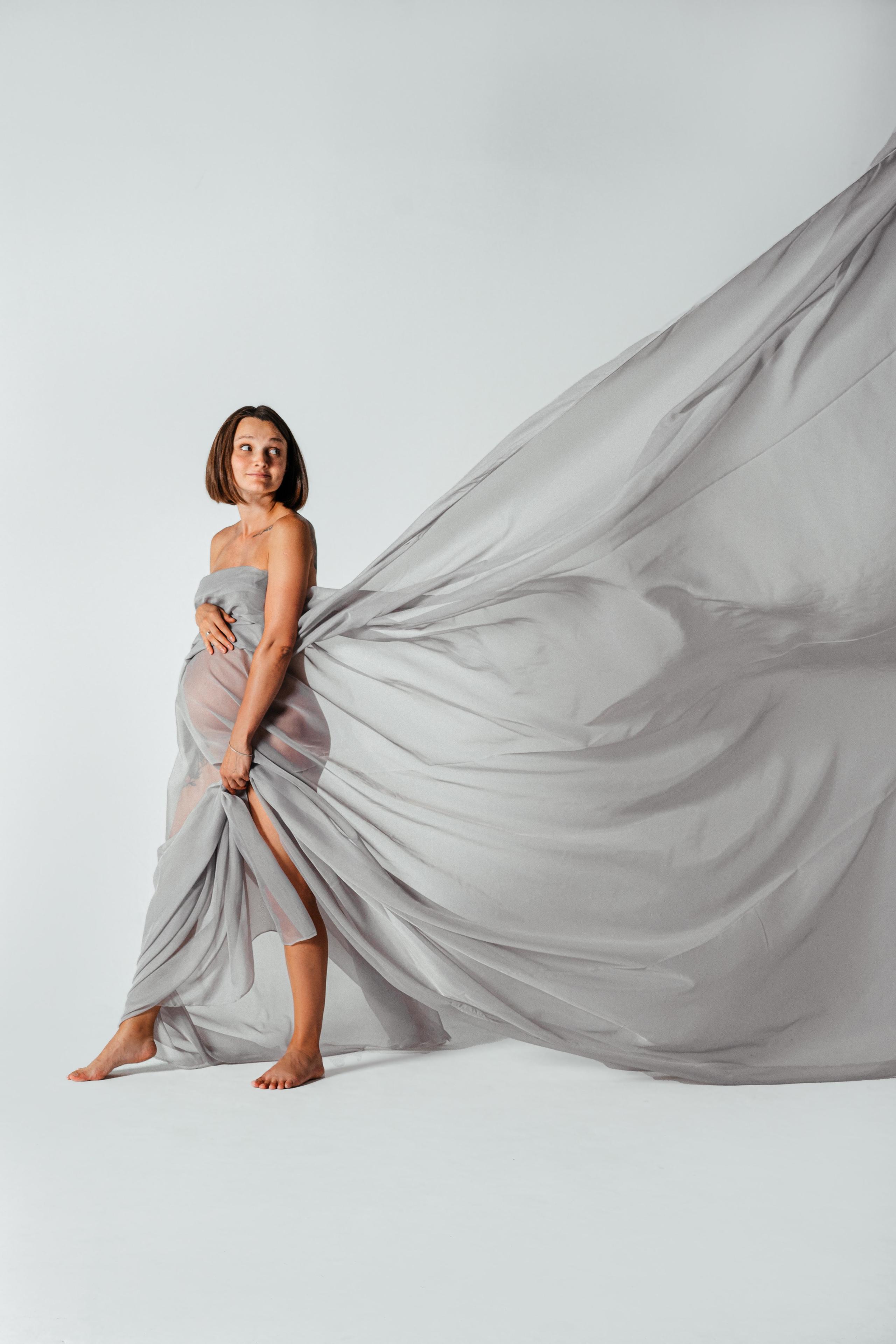 Беременность (минимализм). Фотограф Шунова Саша