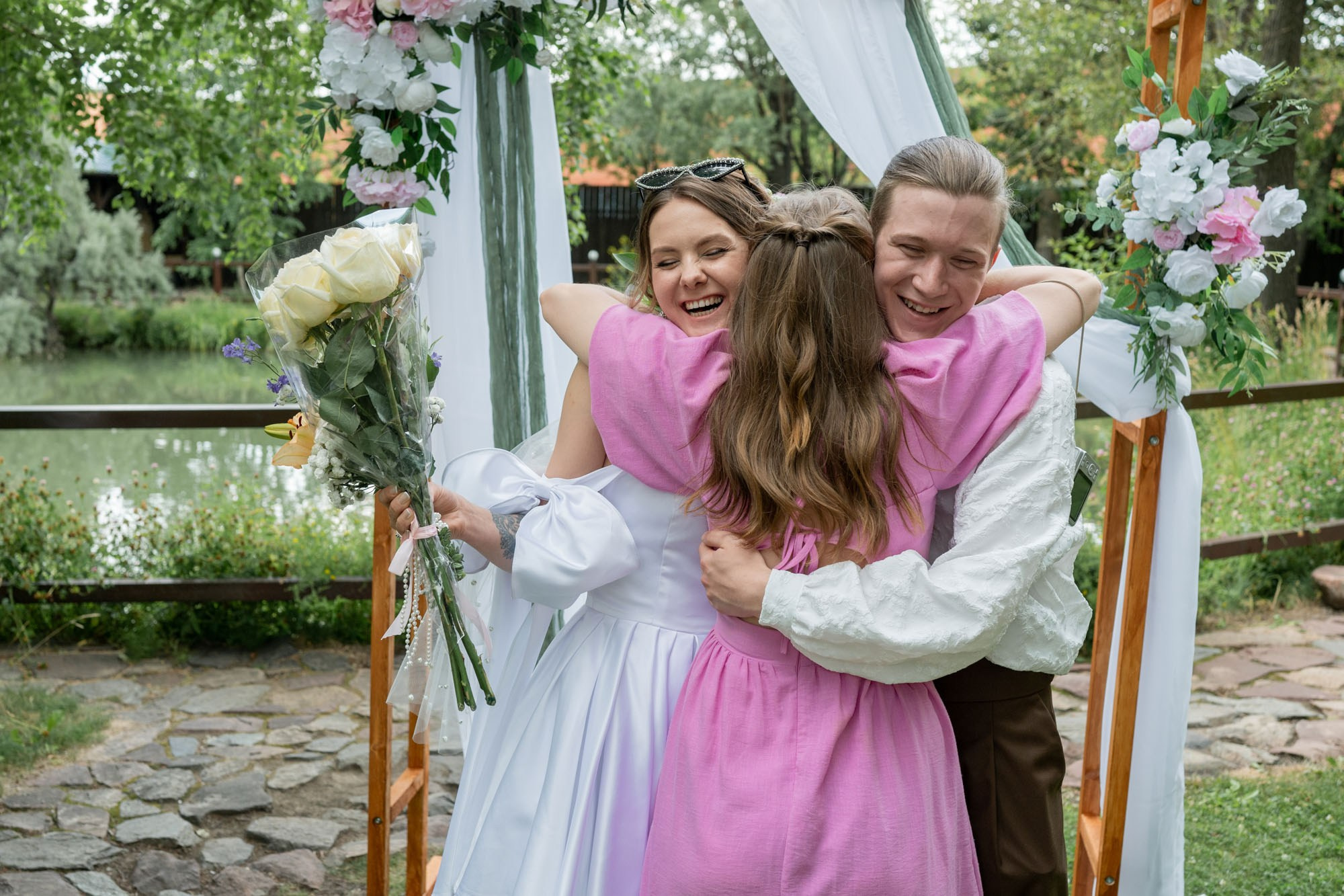 Влад и Кристина, камерная свадьба творческих ребят. Свадебный и портретный фотограф в Омске Матвей Краузе