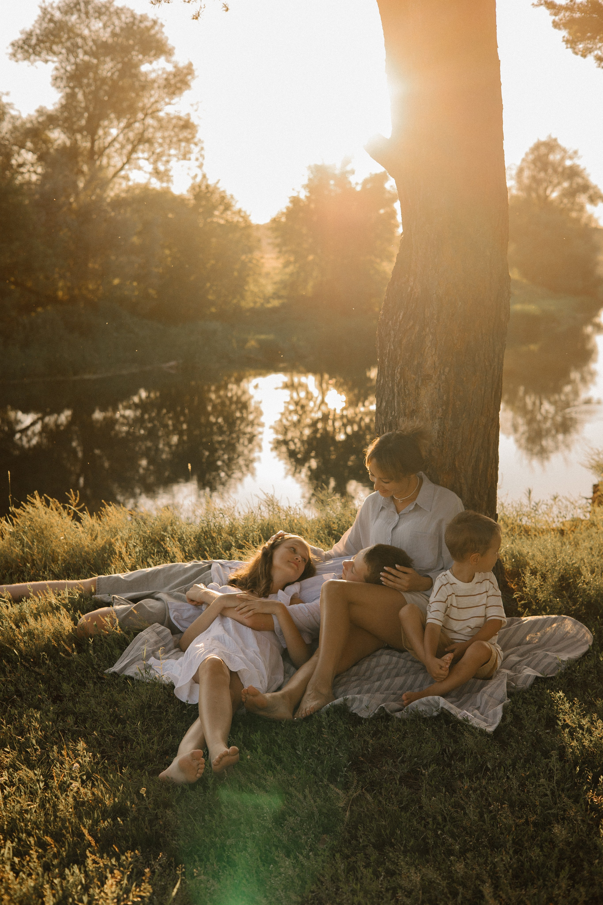 Наргиза, Давид, Диана и Демьян. Семейный фотограф Александра Тарасова
