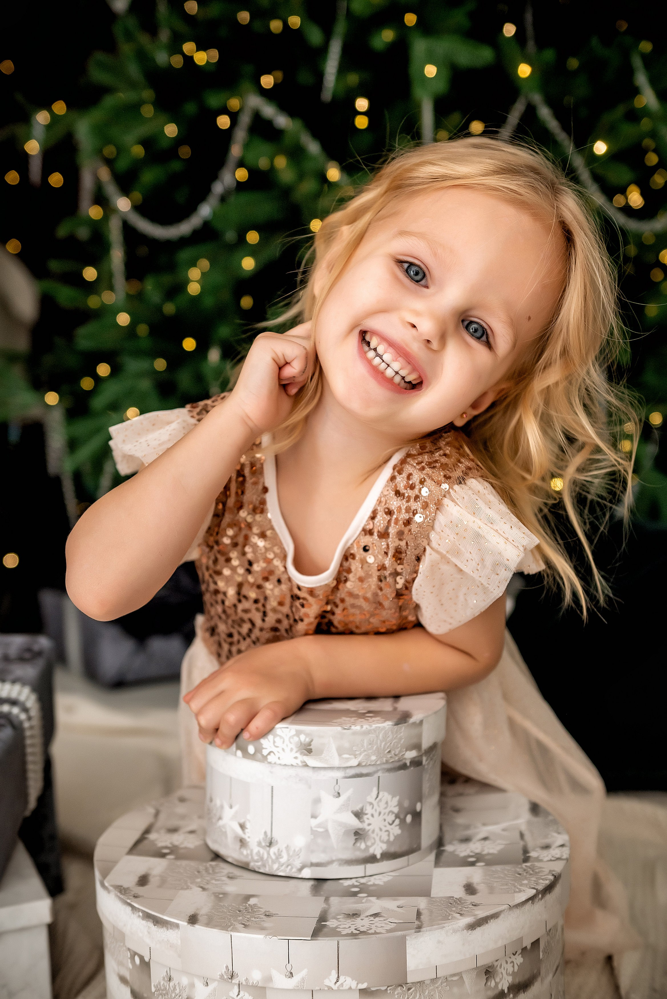 Портфолио фотографа: Новогодние фотосессии — Идеи, примеры и вдохновение для ваших праздничных кадров