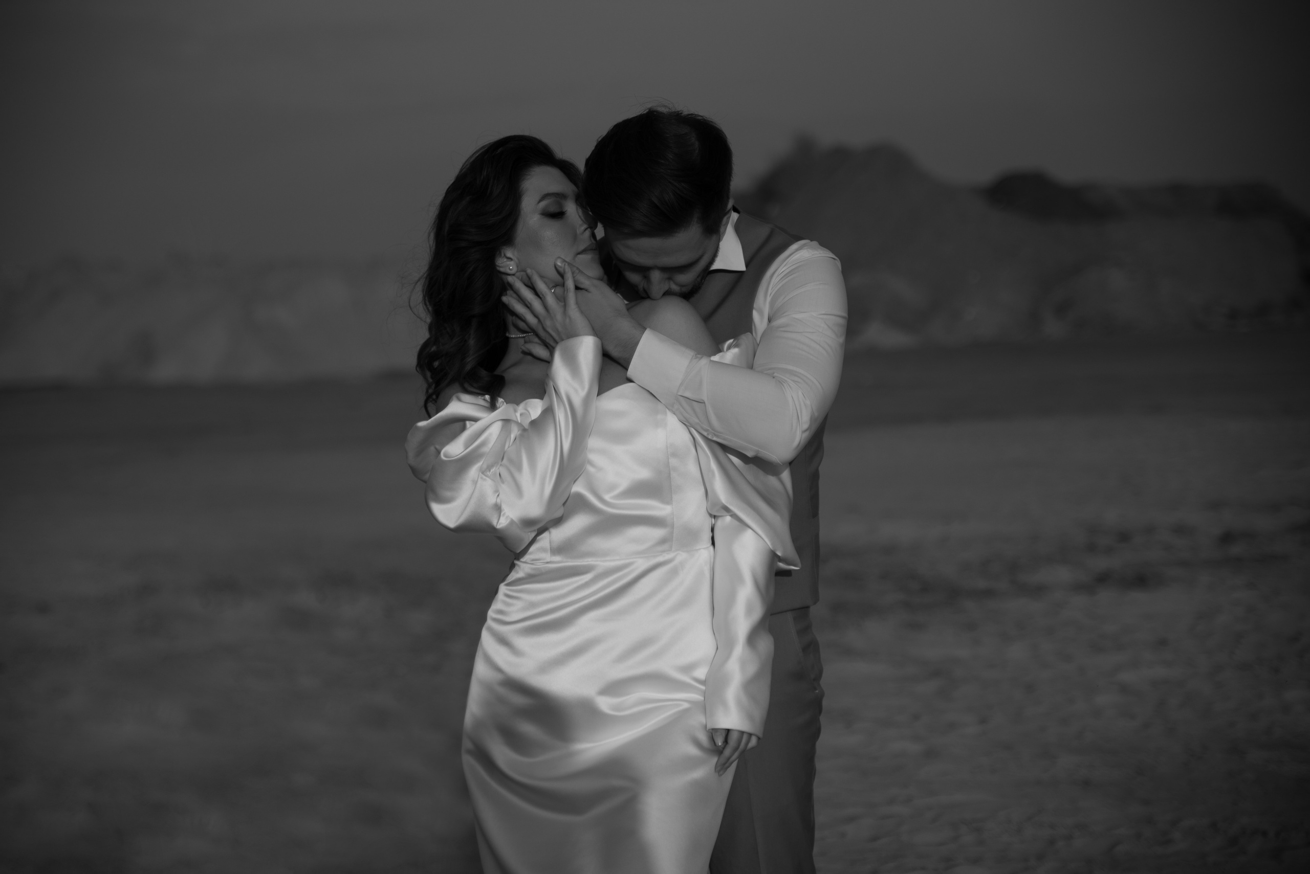 Алена и Женя, съемка с ретро машиной (съемка в рамках моего Воркшопа). Свадебный фотограф Тюмень Анастасия Битная