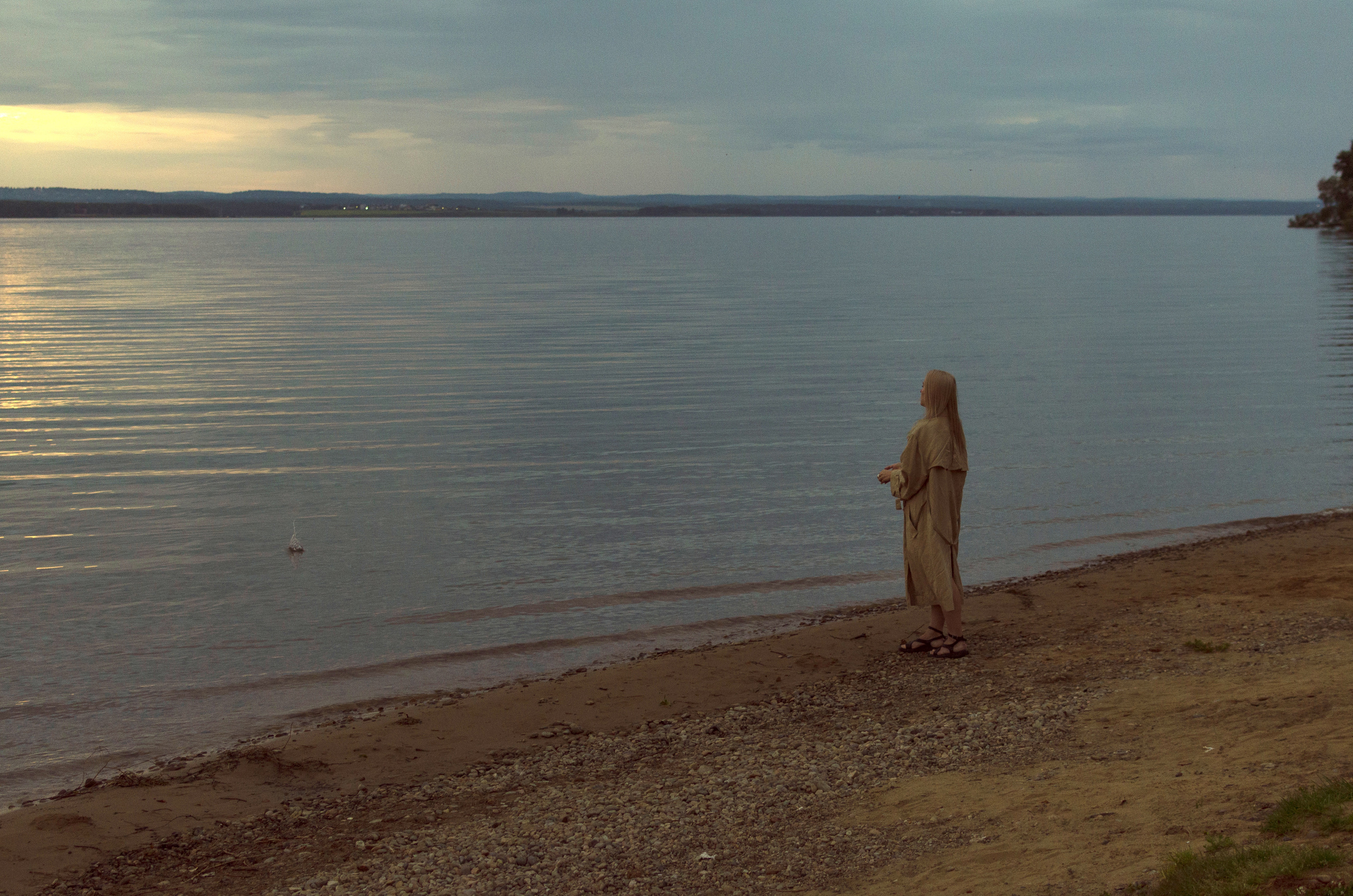 Летняя прогулочная фотосессия на пляже. Женский и семейный фотограф Анна Демина