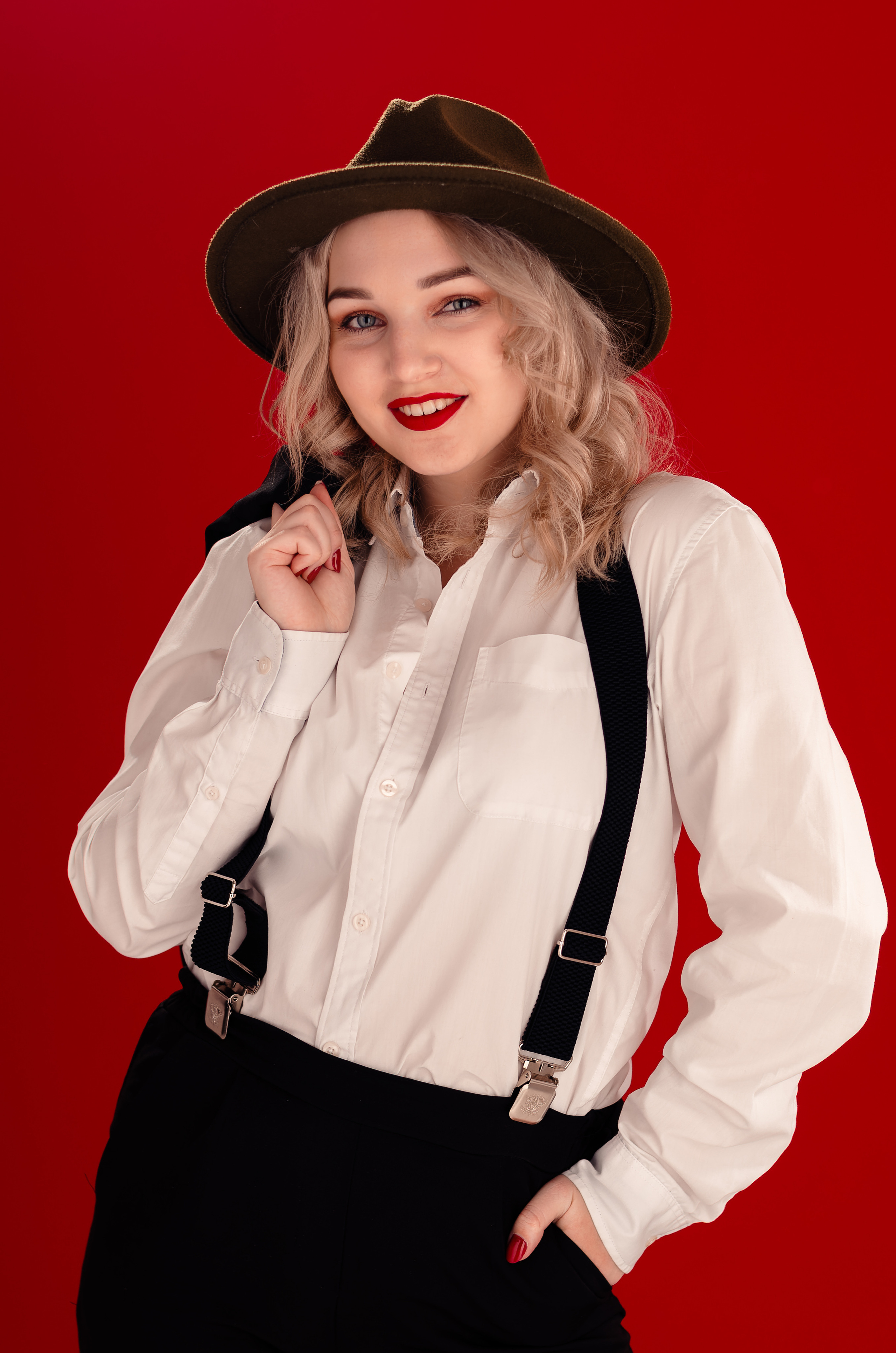 Женская фотосессия в студии. Женский и семейный фотограф Анна Демина