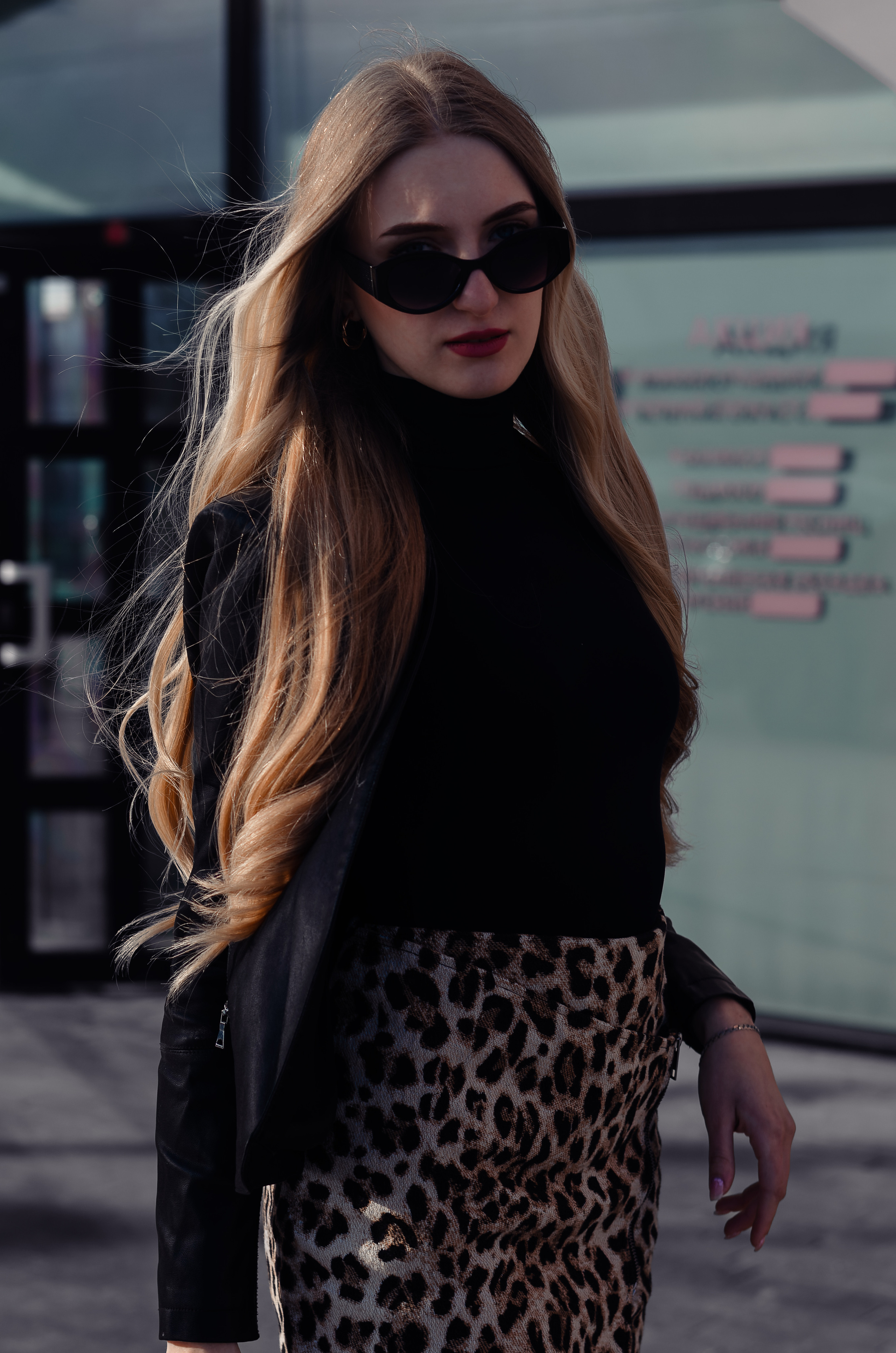 Creative Street photography for woman