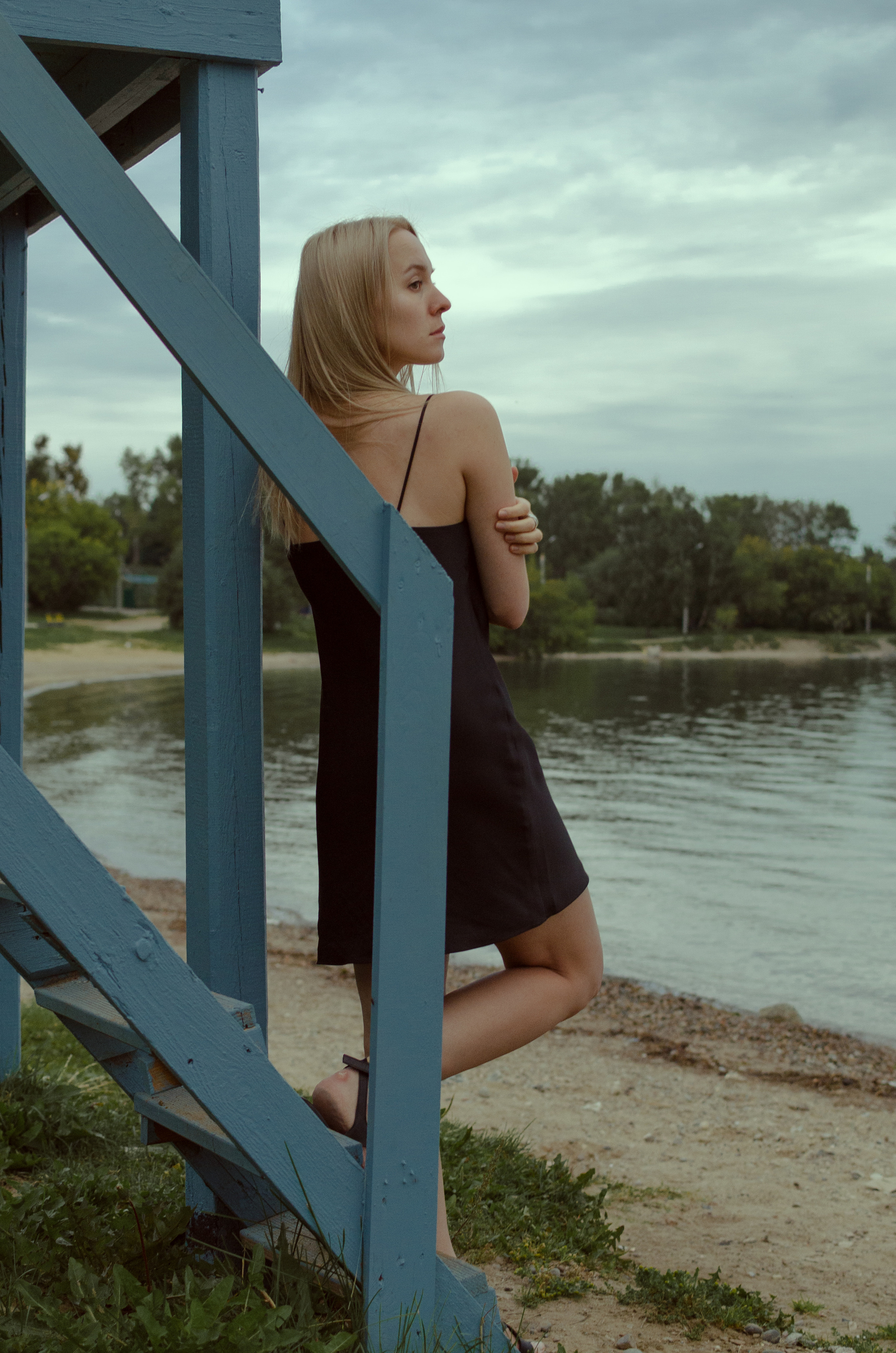 Летняя прогулочная фотосессия на пляже. Женский и семейный фотограф Анна Демина