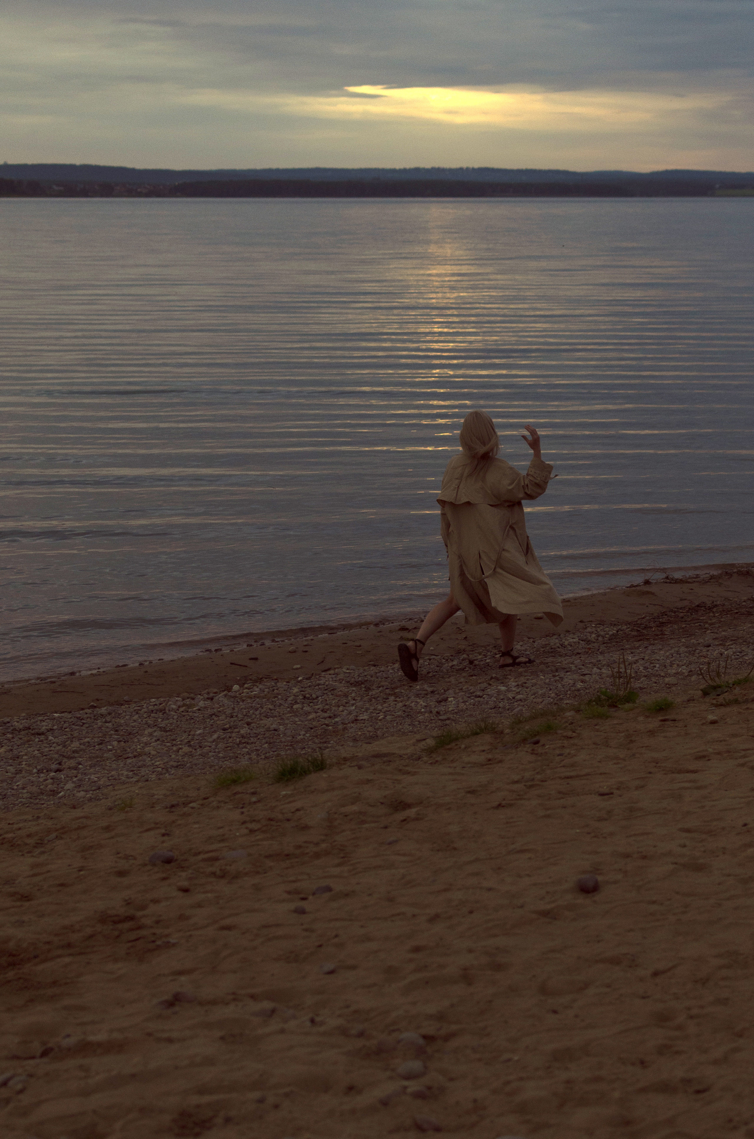 Летняя прогулочная фотосессия на пляже. Женский и семейный фотограф Анна Демина