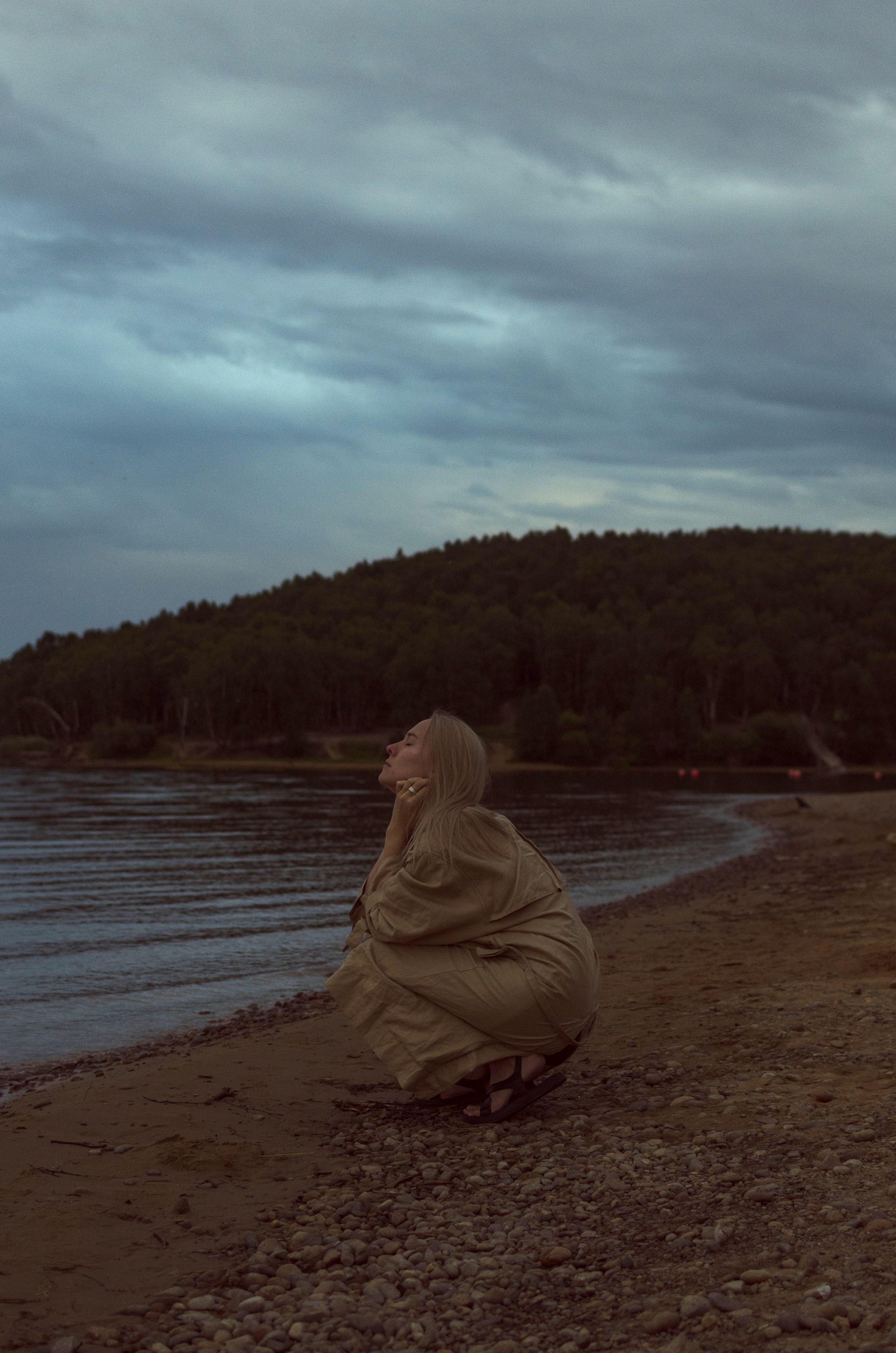 Летняя прогулочная фотосессия на пляже. Женский и семейный фотограф Анна Демина