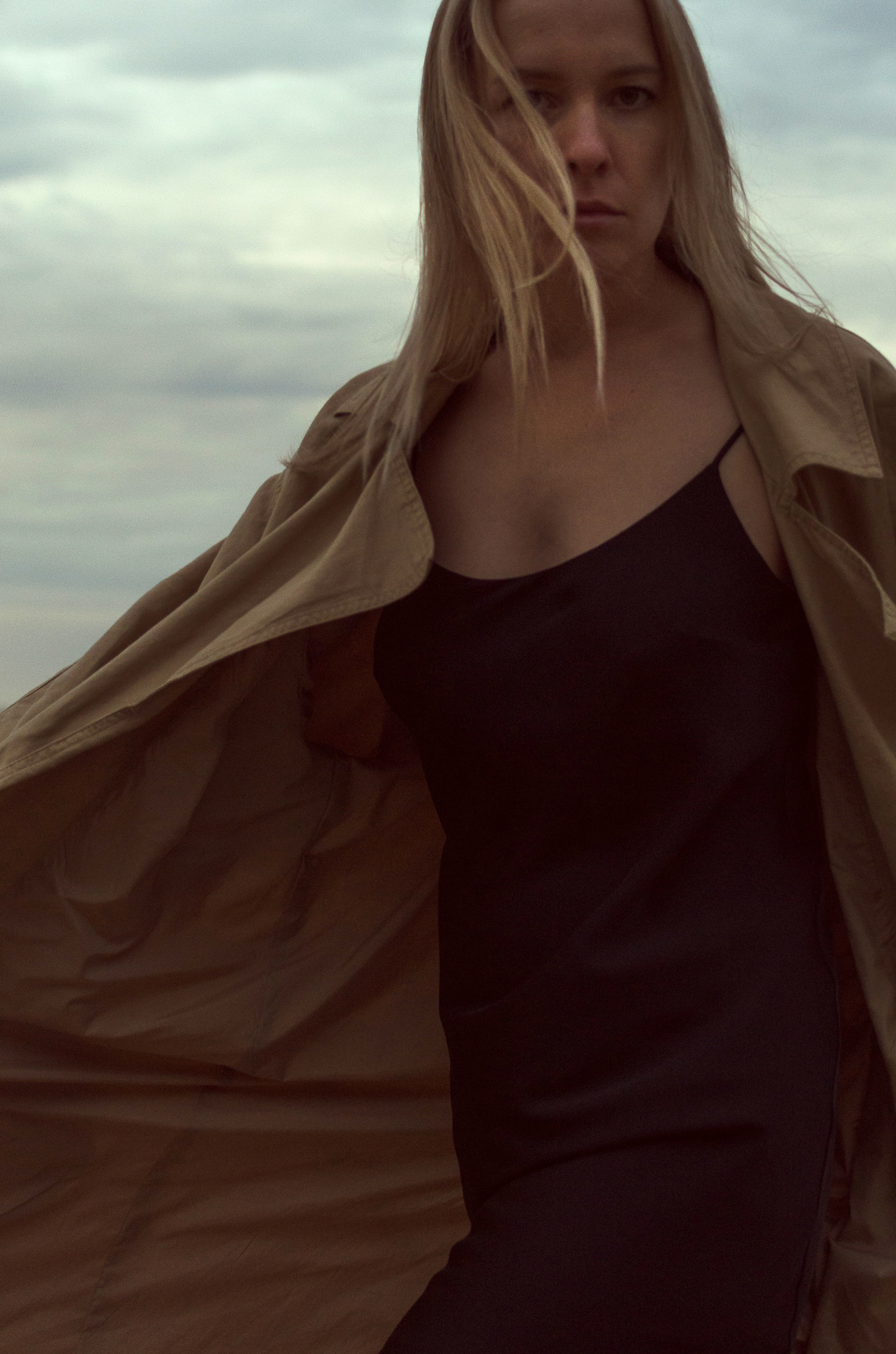 Летняя прогулочная фотосессия на пляже. Женский и семейный фотограф Анна Демина