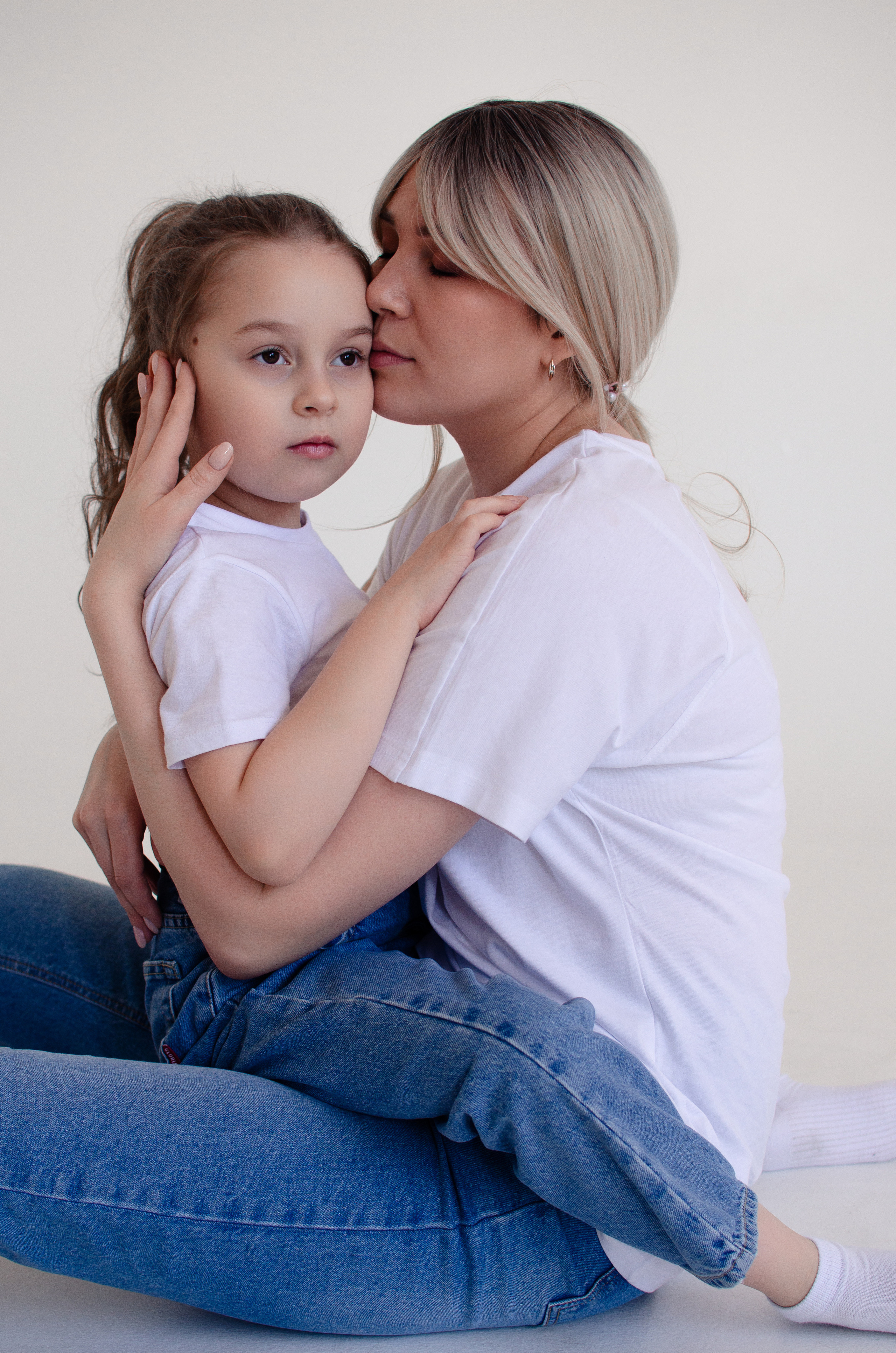 Семейная фотосессия в студии. Женский и семейный фотограф Анна Демина