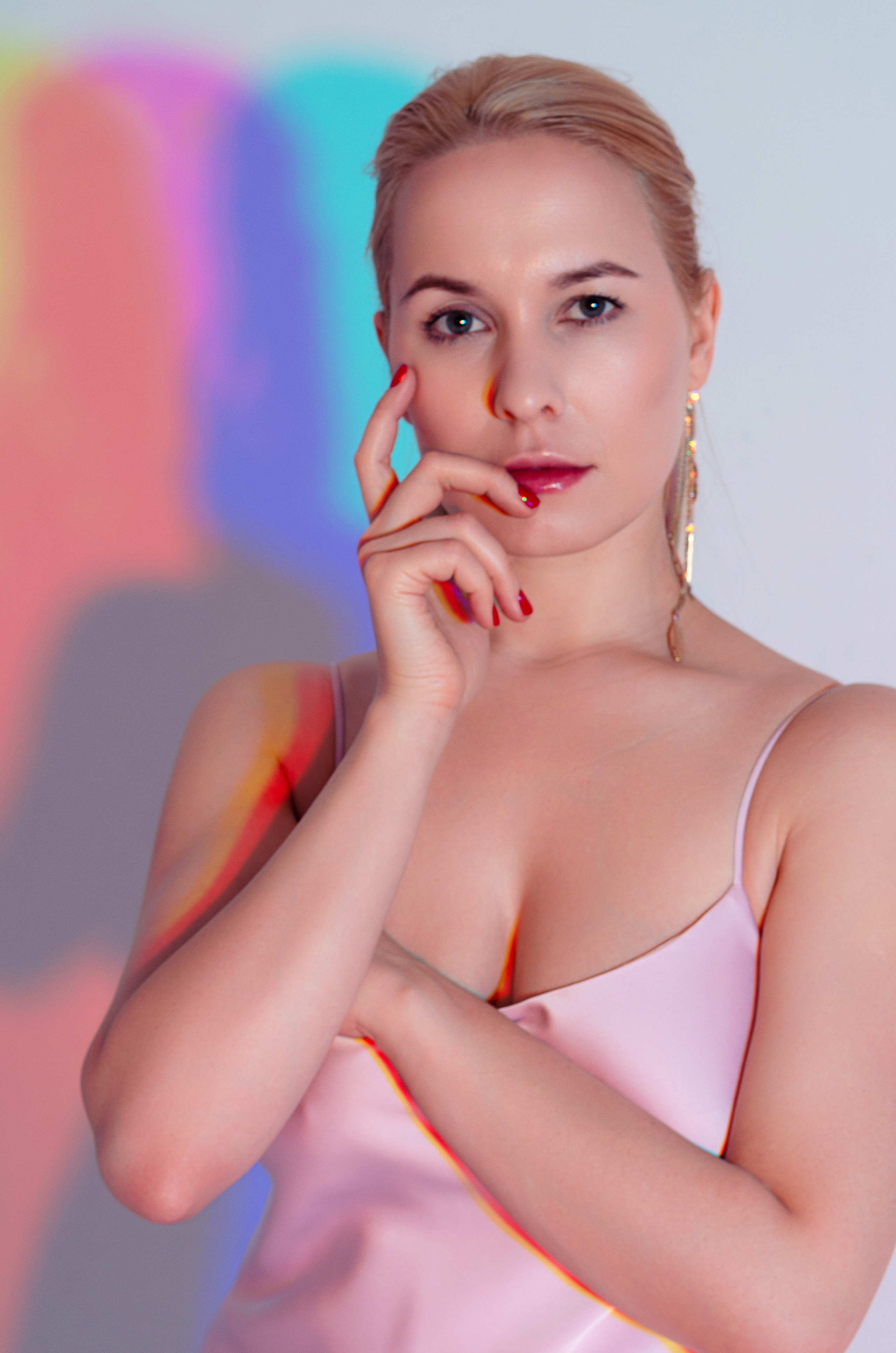 Студийная фотография с цветным светом. Женский и семейный фотограф Анна Демина