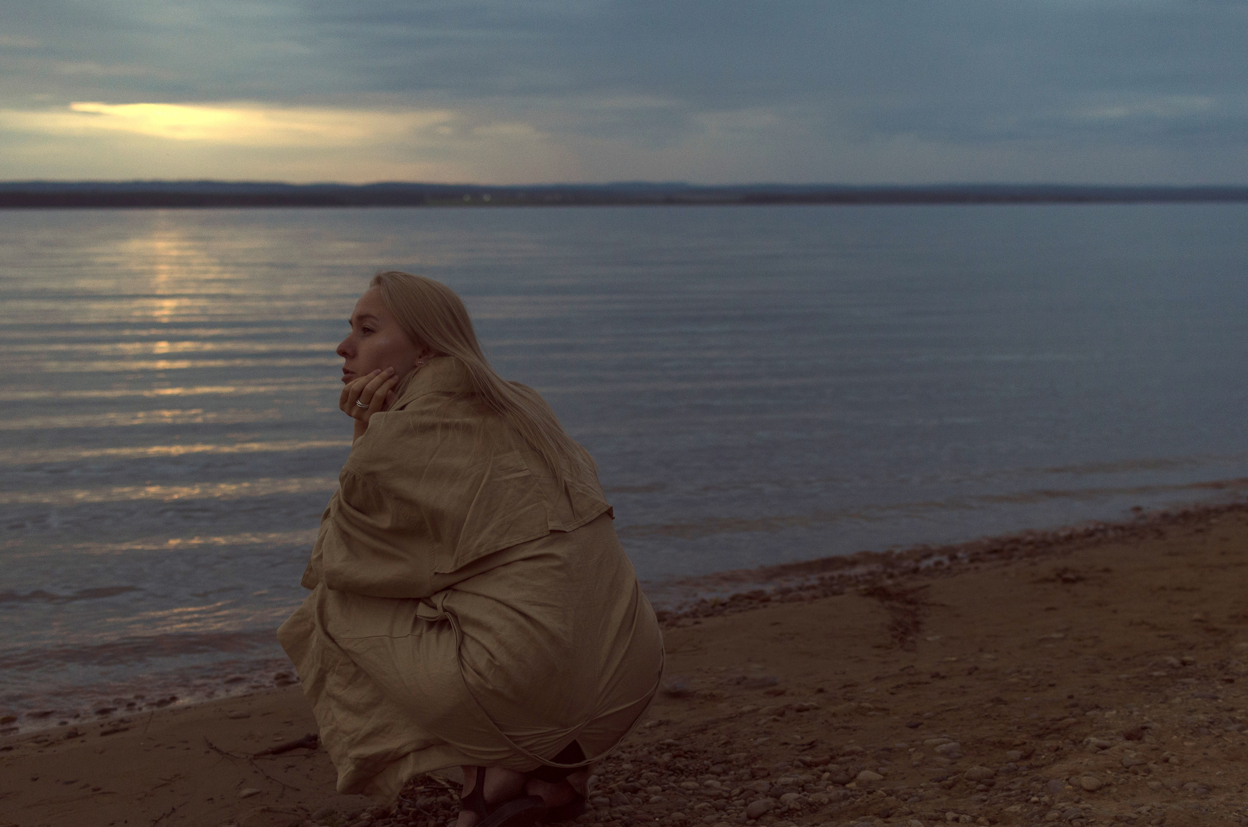 Летняя прогулочная фотосессия на пляже. Женский и семейный фотограф Анна Демина