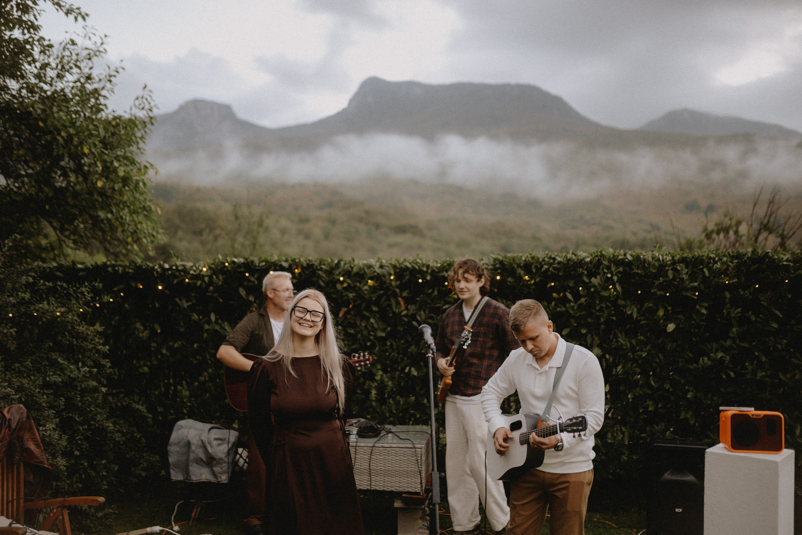 Дима и Настя | Rainy mountain wed | Крым. Свадебный фотограф в Санкт-Петербурге Анастасия Селиванова