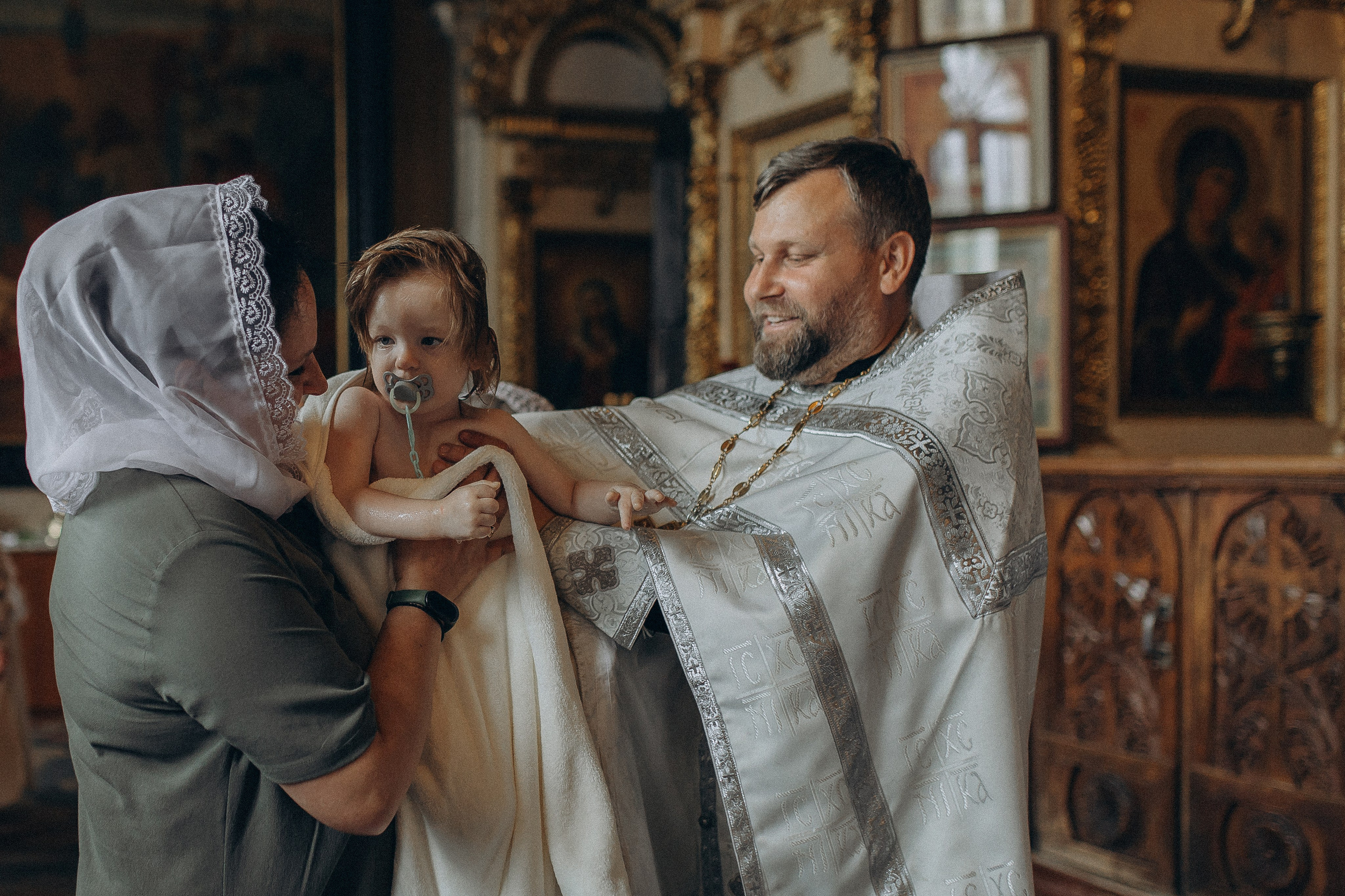Крещение сестер в Борисоглебском соборе г. Рязани. Семейный и детский фотограф в Рязани Васюгова Мария