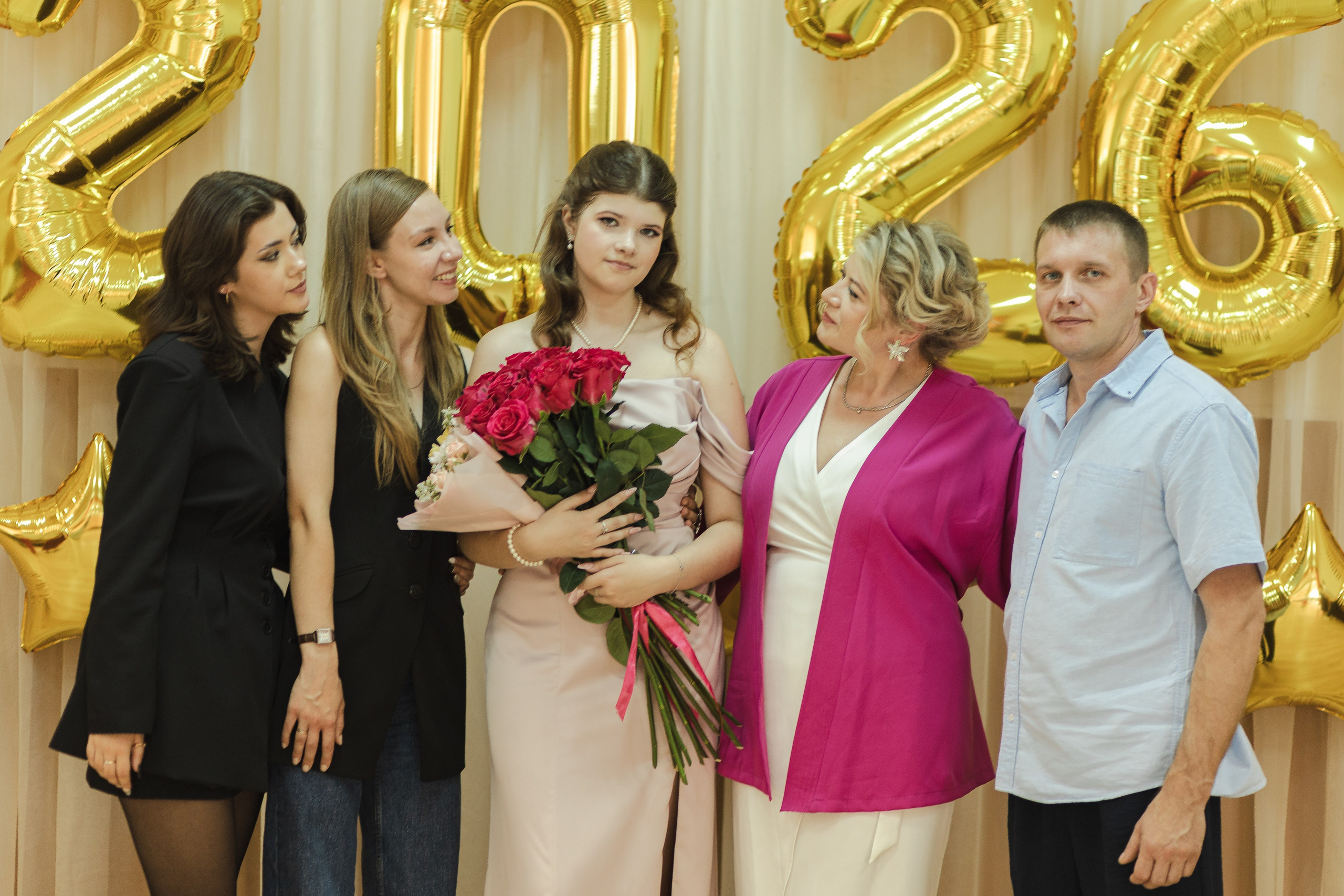 Последний звонок для учеников 11 класса. Семейный и детский фотограф в Рязани Васюгова Мария