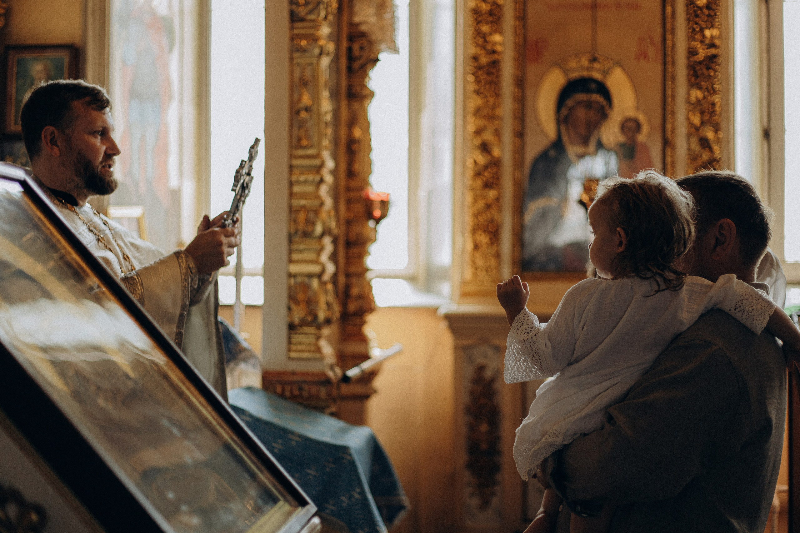 Крещение сестер в Борисоглебском соборе г. Рязани. Семейный и детский фотограф в Рязани Васюгова Мария