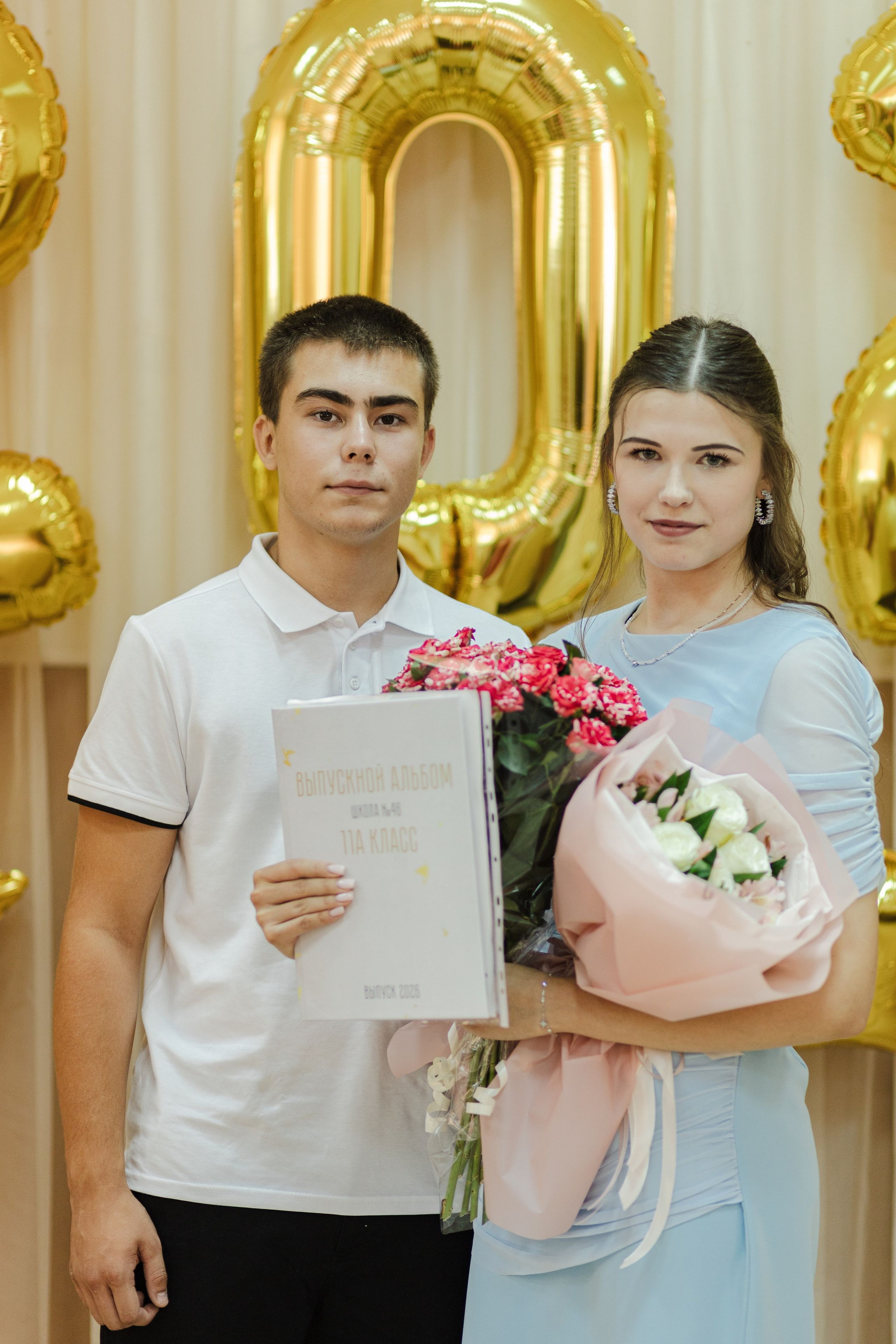 Последний звонок для учеников 11 класса. Семейный и детский фотограф в Рязани Васюгова Мария