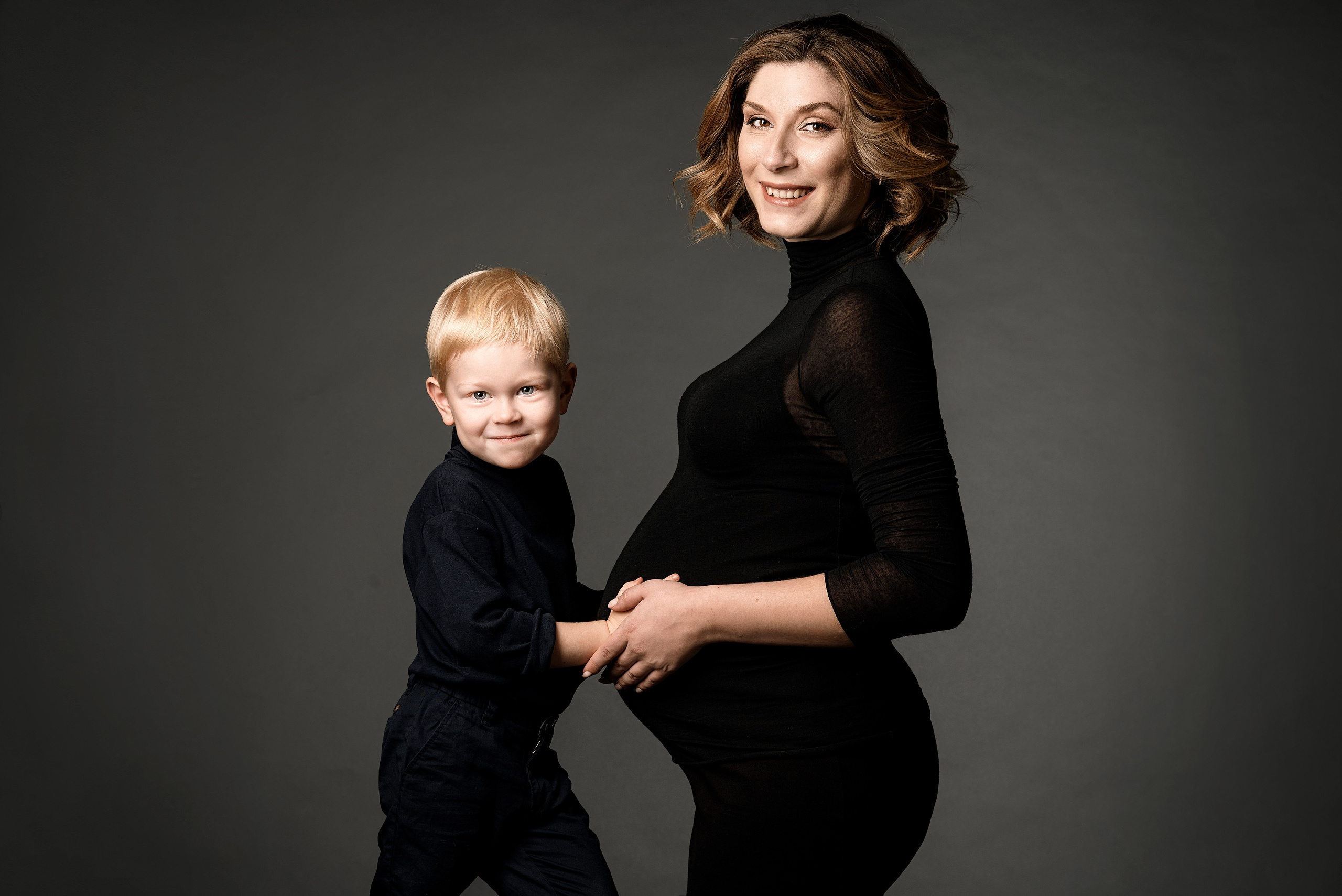 Julianna Pregnancy. Главная