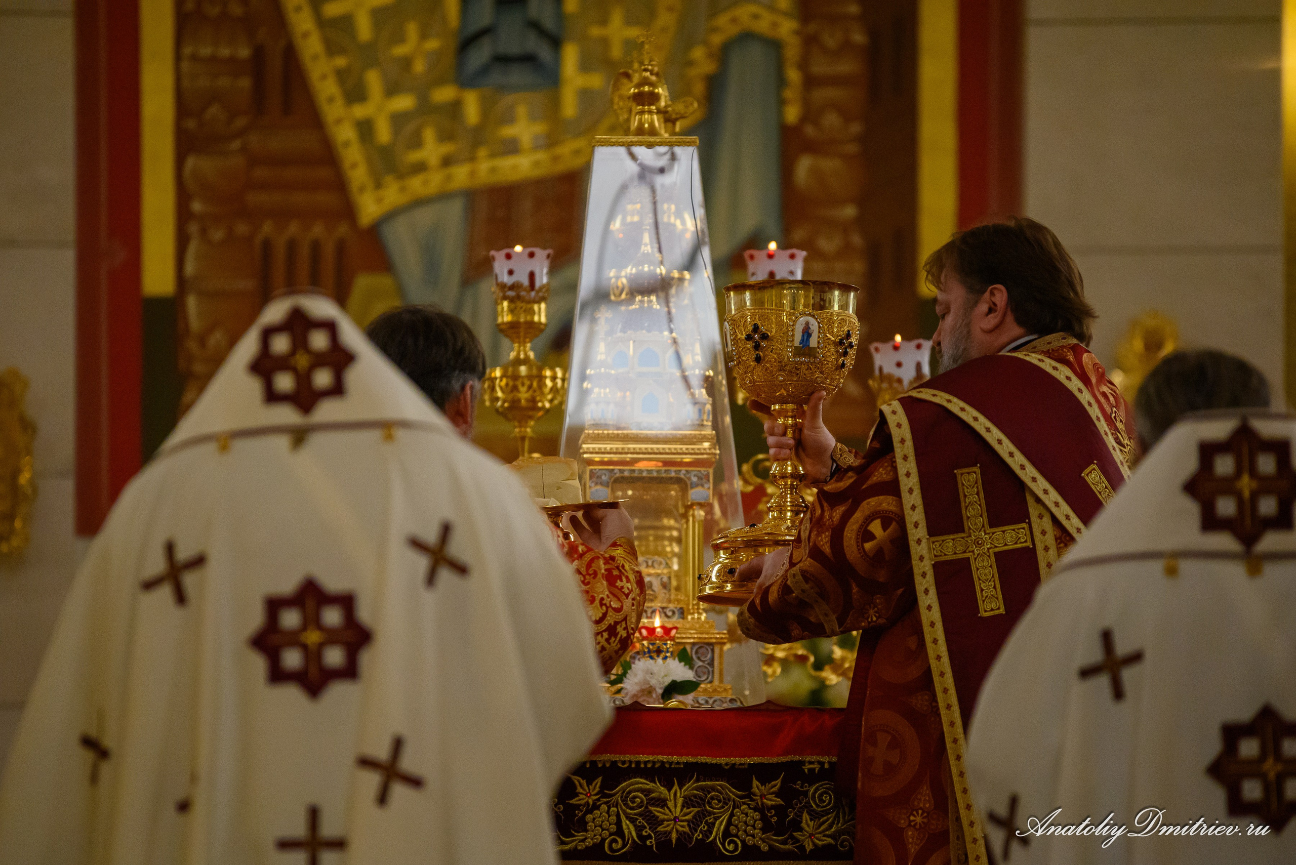 Служба на 40-летие Калининградской епархии. Фотограф  Крещения и Венчания Калининград