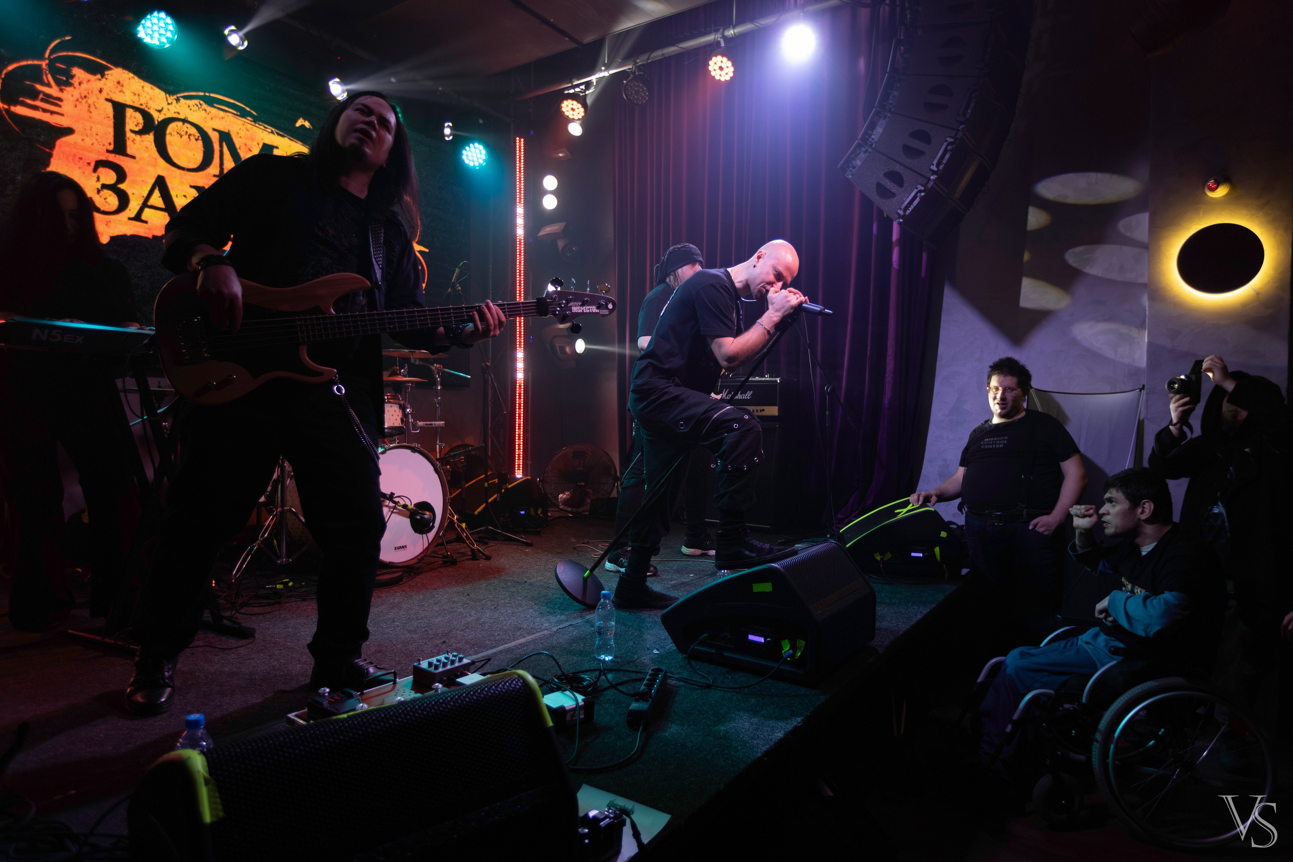 Crash test, Роман Захаров. Фотограф Виктор Степанов